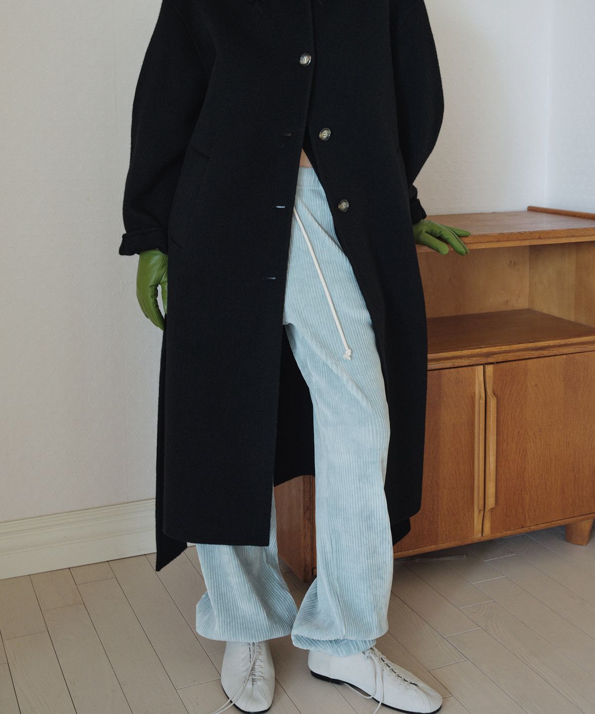 오버듀플레어(OVERDUEFLAIR) CORDUROY JOGGER PANTS_BABY BLUE