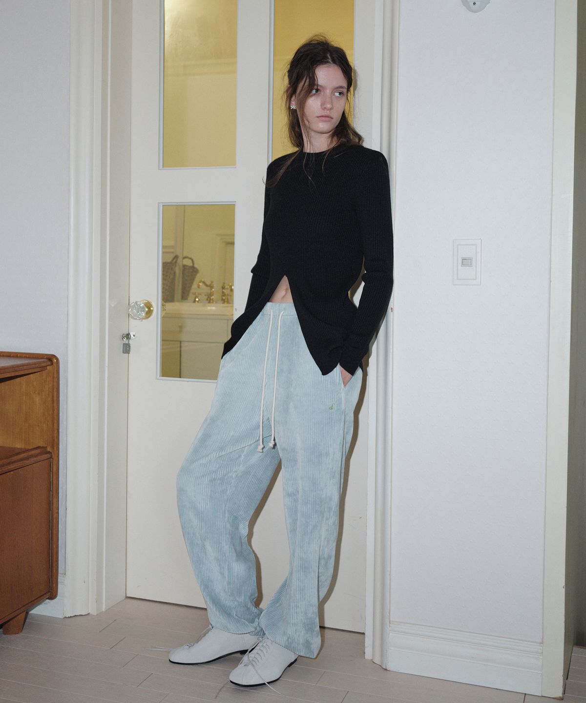 오버듀플레어(OVERDUEFLAIR) CORDUROY JOGGER PANTS_BABY BLUE