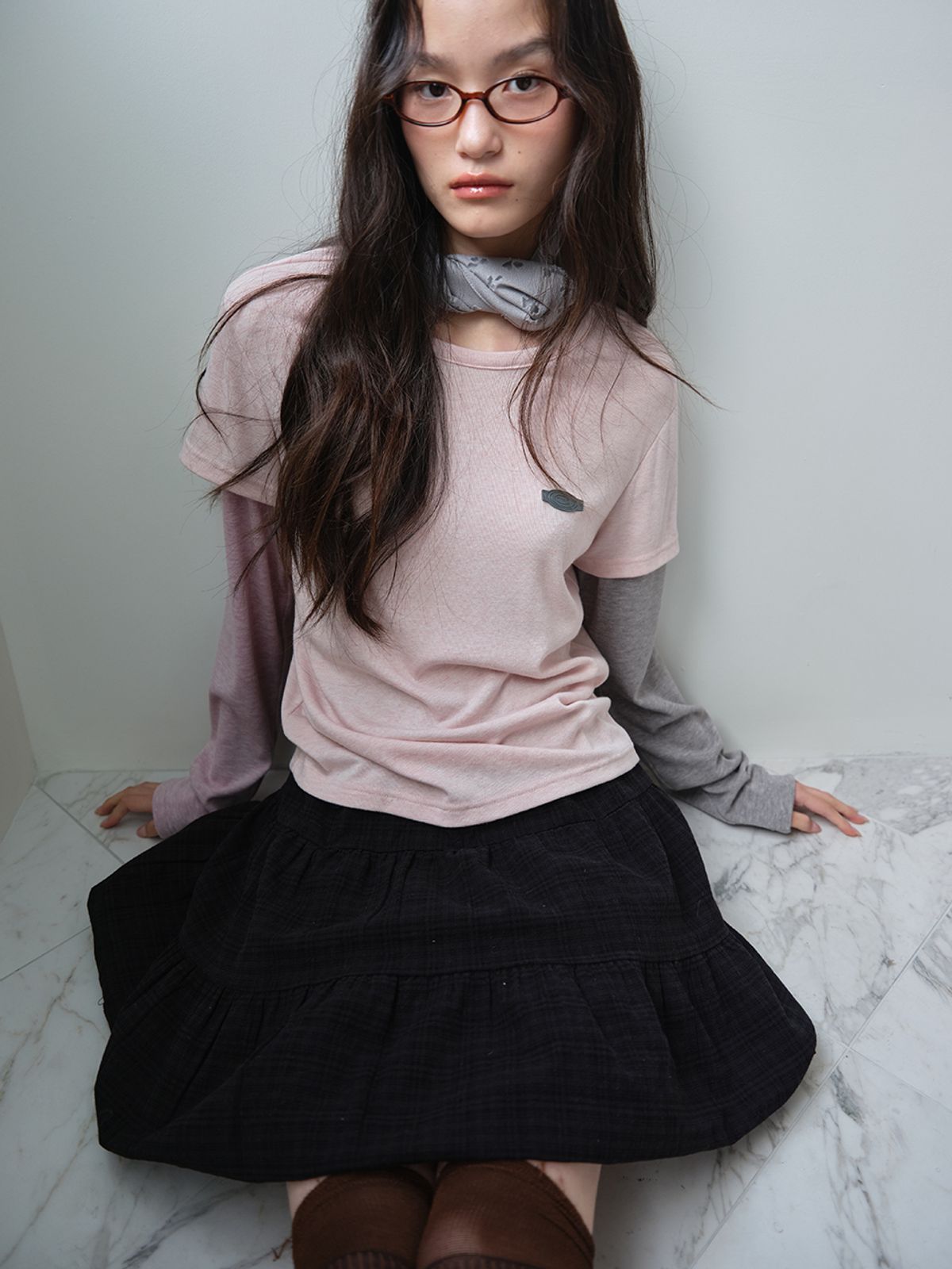 무음(MUWM) 투웨이 버튼 셔링 밴딩 롱스커트 2way Button Shirring Skirt (Black Check)