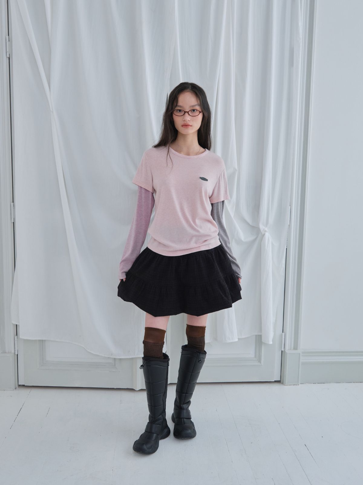 무음(MUWM) 투웨이 버튼 셔링 밴딩 롱스커트 2way Button Shirring Skirt (Black Check)