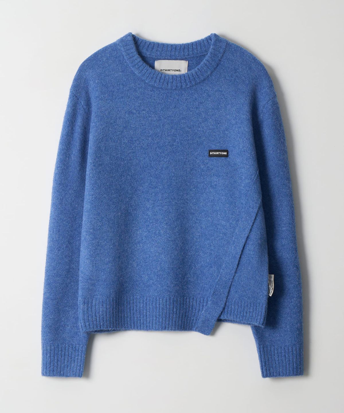 디써티원(DTHIRTYONE) Twisted Line Crewneck Sweater (BLUE)