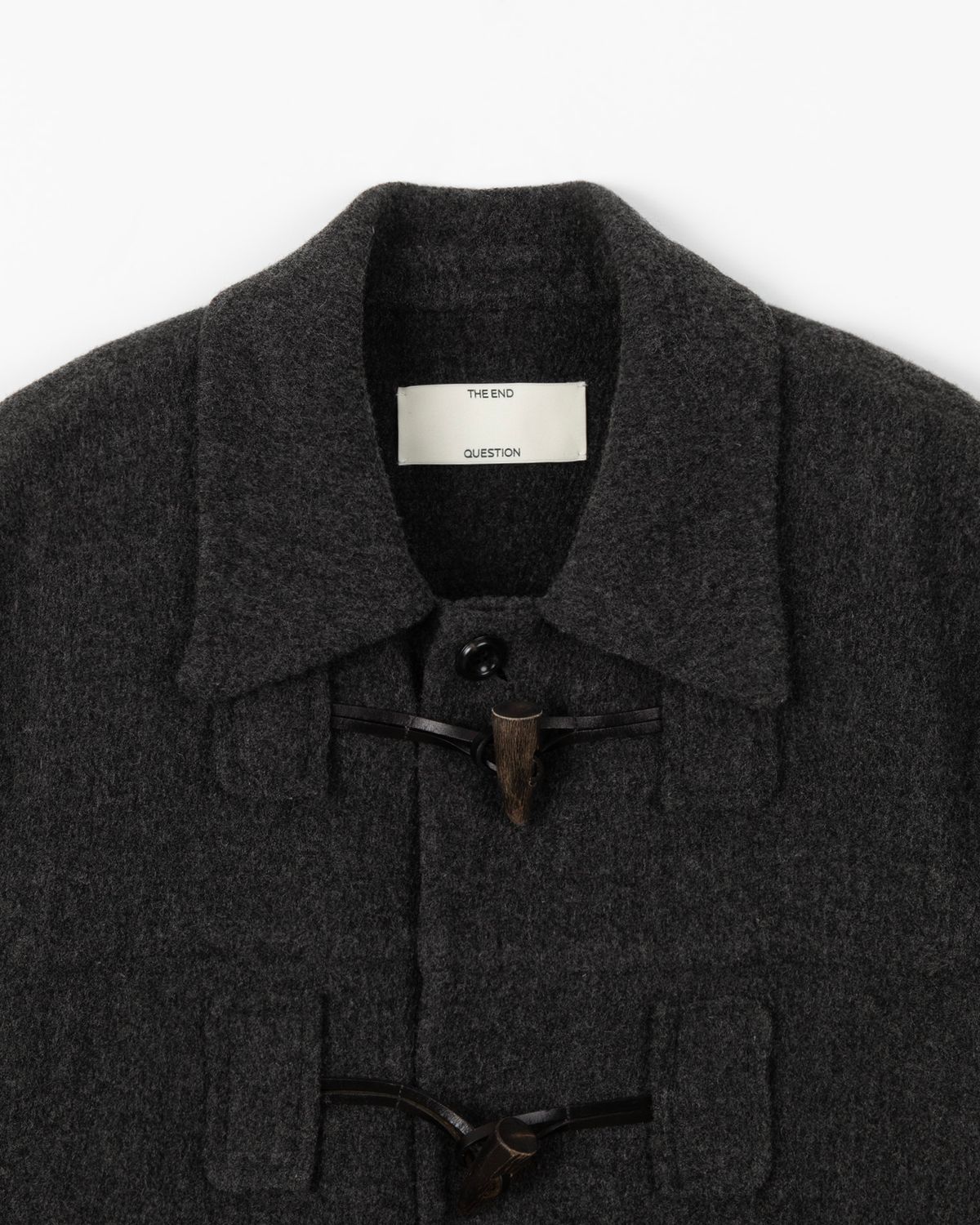 디앤드퀘스천(THEENDQUESTION) Toggle handmade coat / DARK GRAY