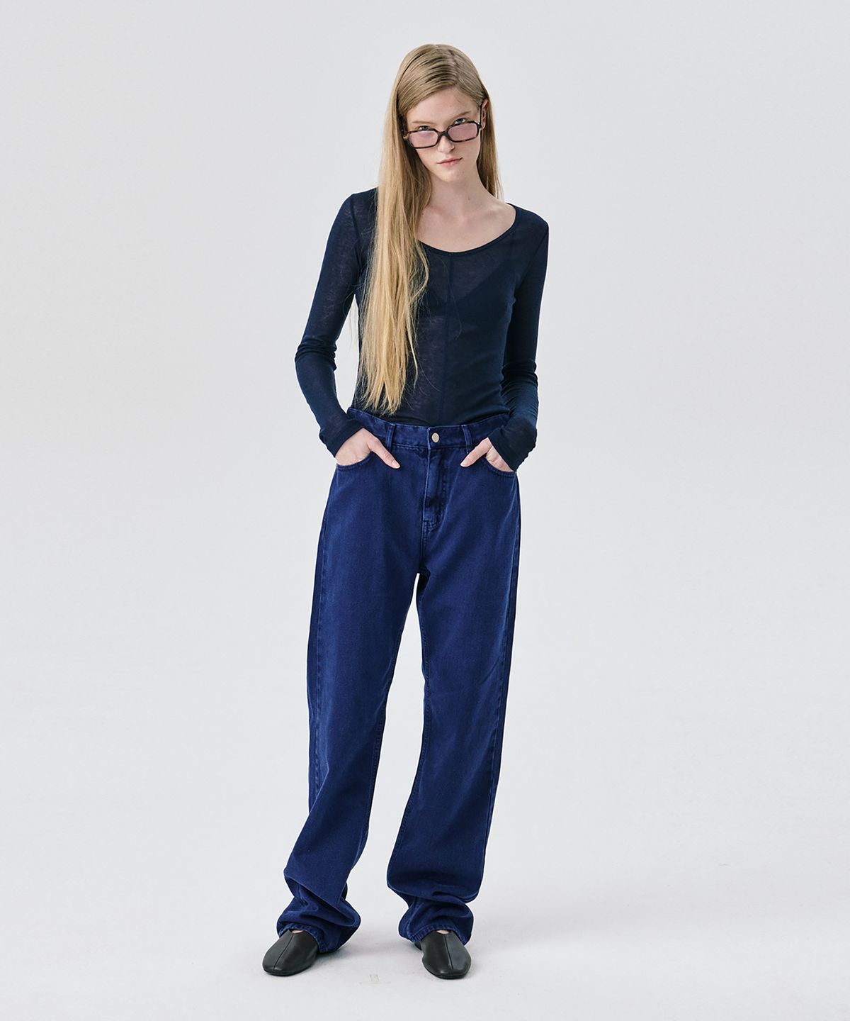 분더캄머(WNDERKAMMER) U neck Sheer T_Navy(U넥 쉬어 티_네이비)