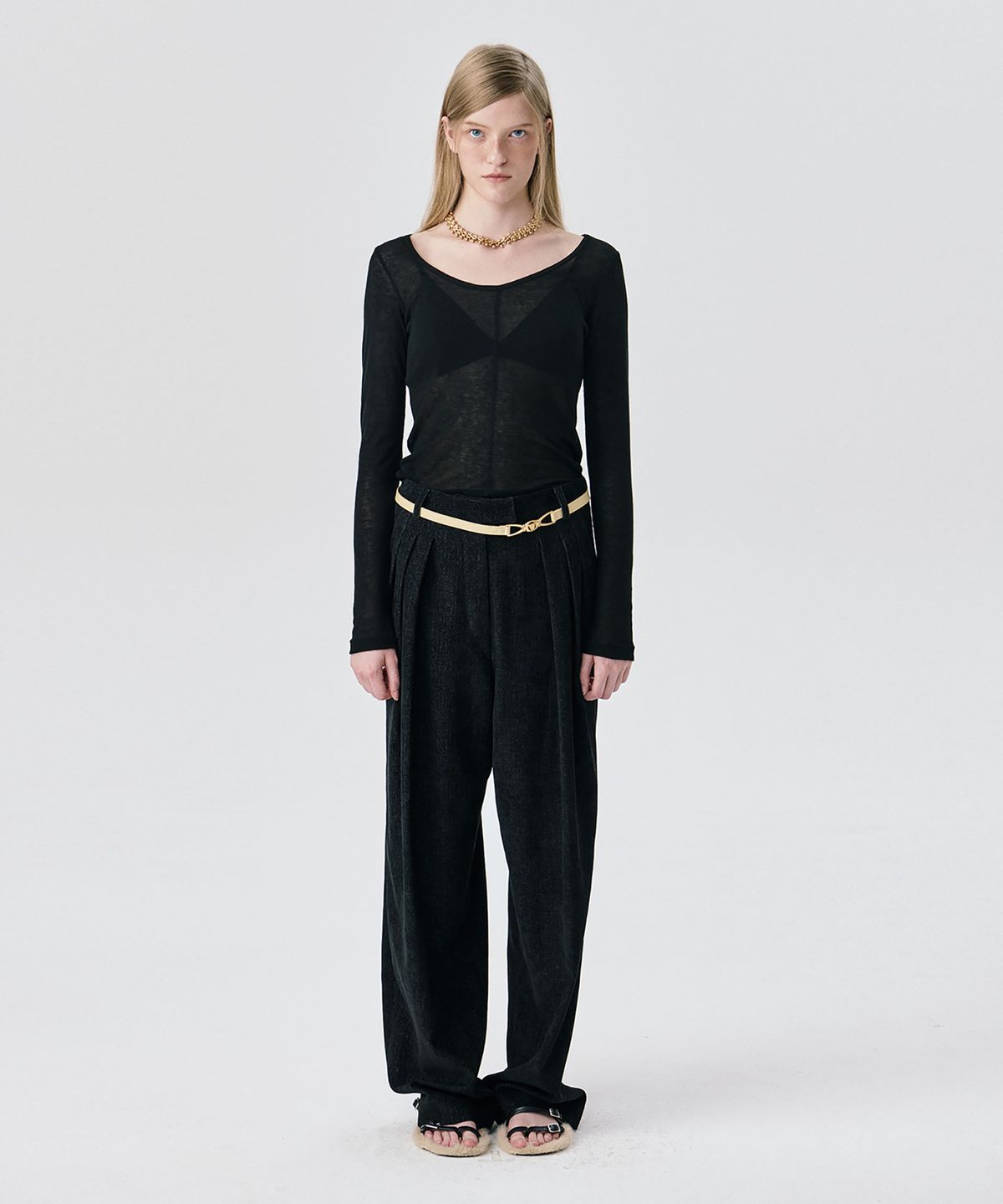 분더캄머(WNDERKAMMER) U neck Sheer T_Black1(U넥 쉬어 티_블랙)