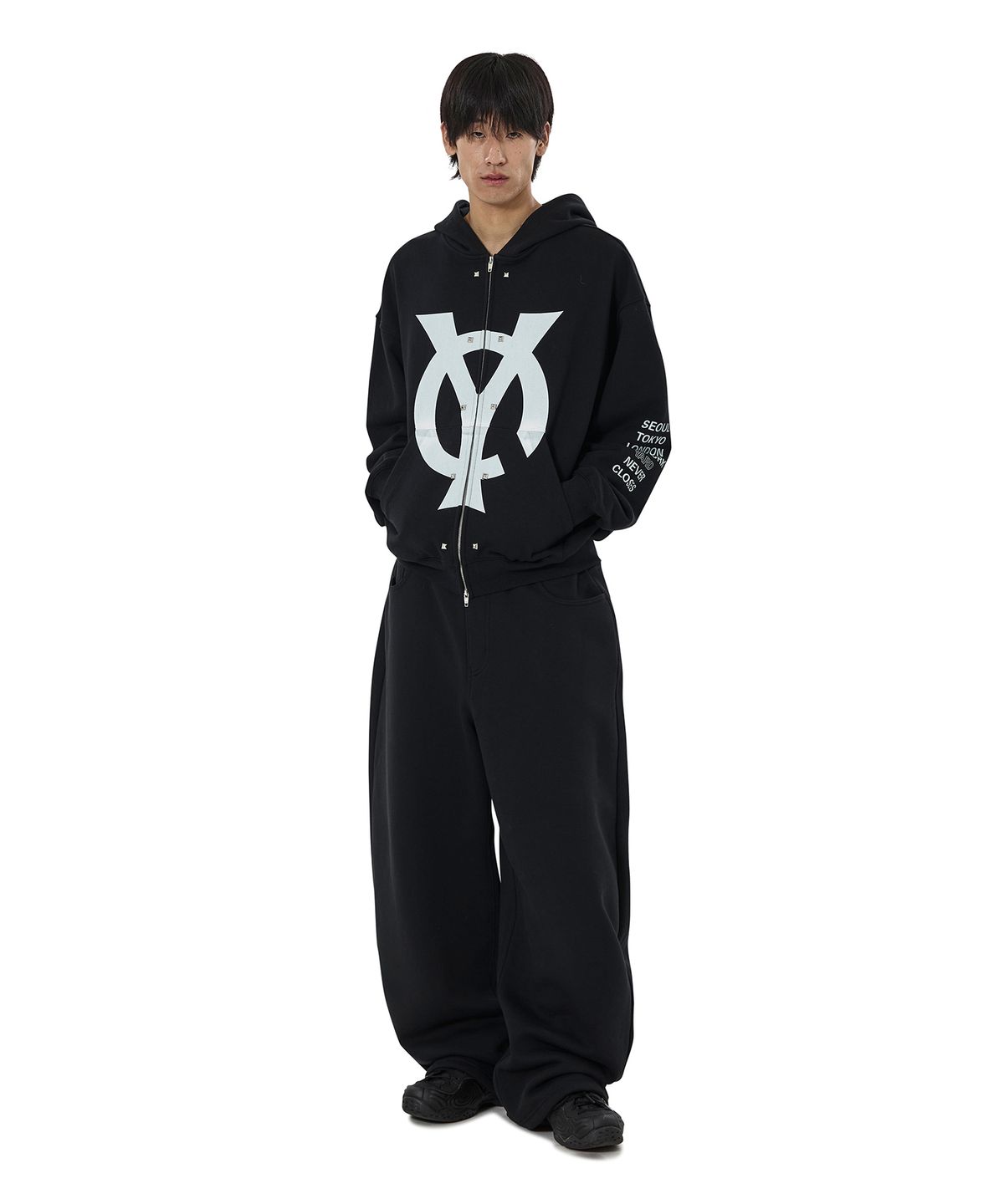 오픈야드(오와이)(OPENYARD(OY)) BIG LOGO STUD HOODIE ZIP UP - BLACK