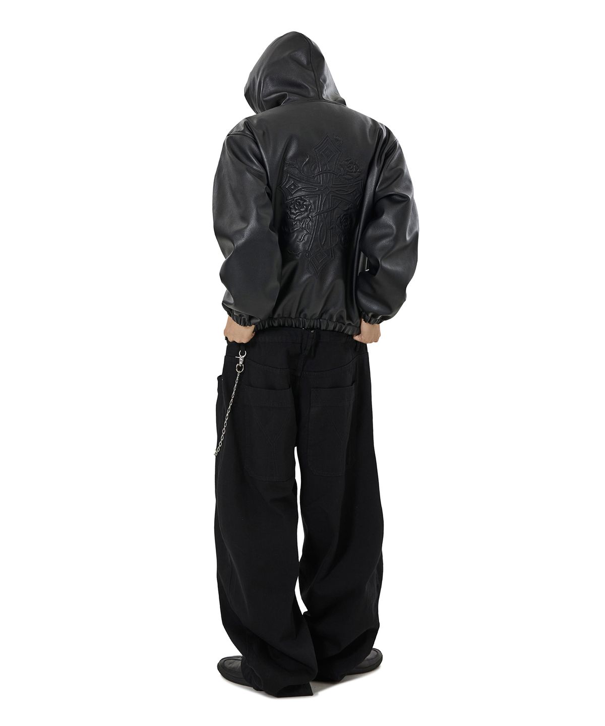 오픈야드(오와이)(OPENYARD(OY)) EMBOSSED CROSS FAUX LEATHER HOODED JACKET -BLACK