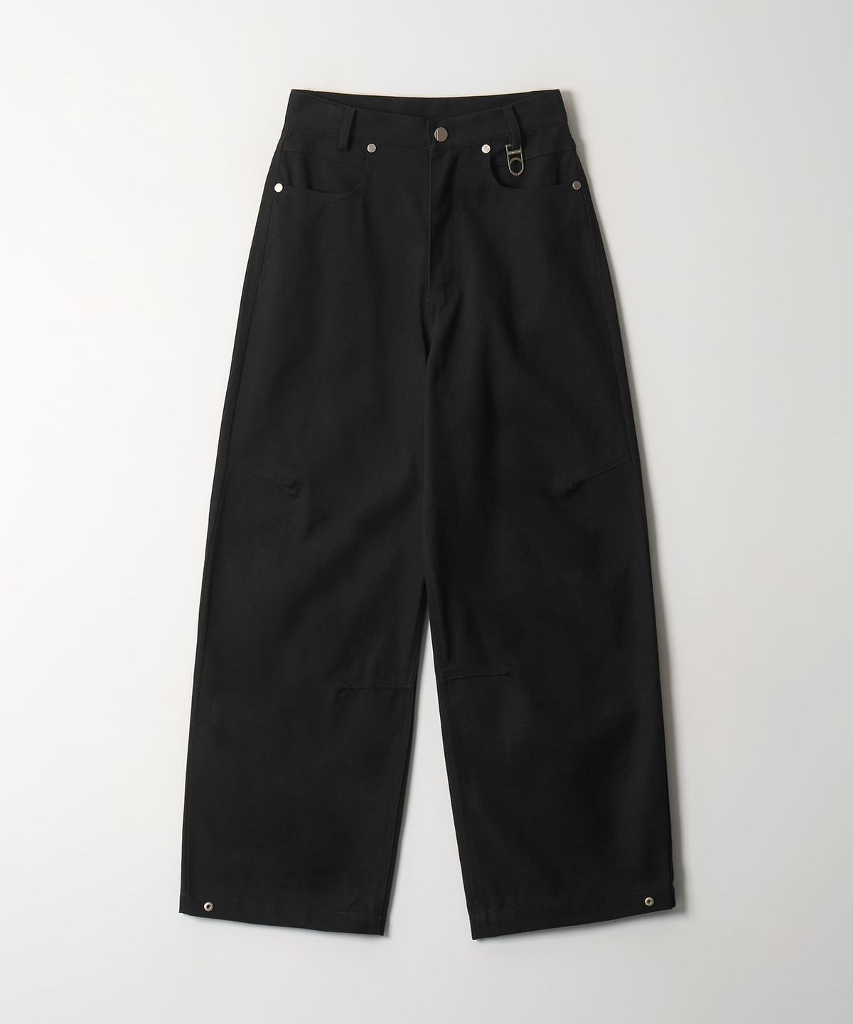 디써티원(DTHIRTYONE) Side-Snap Balloon Curved Pants (BLACK)