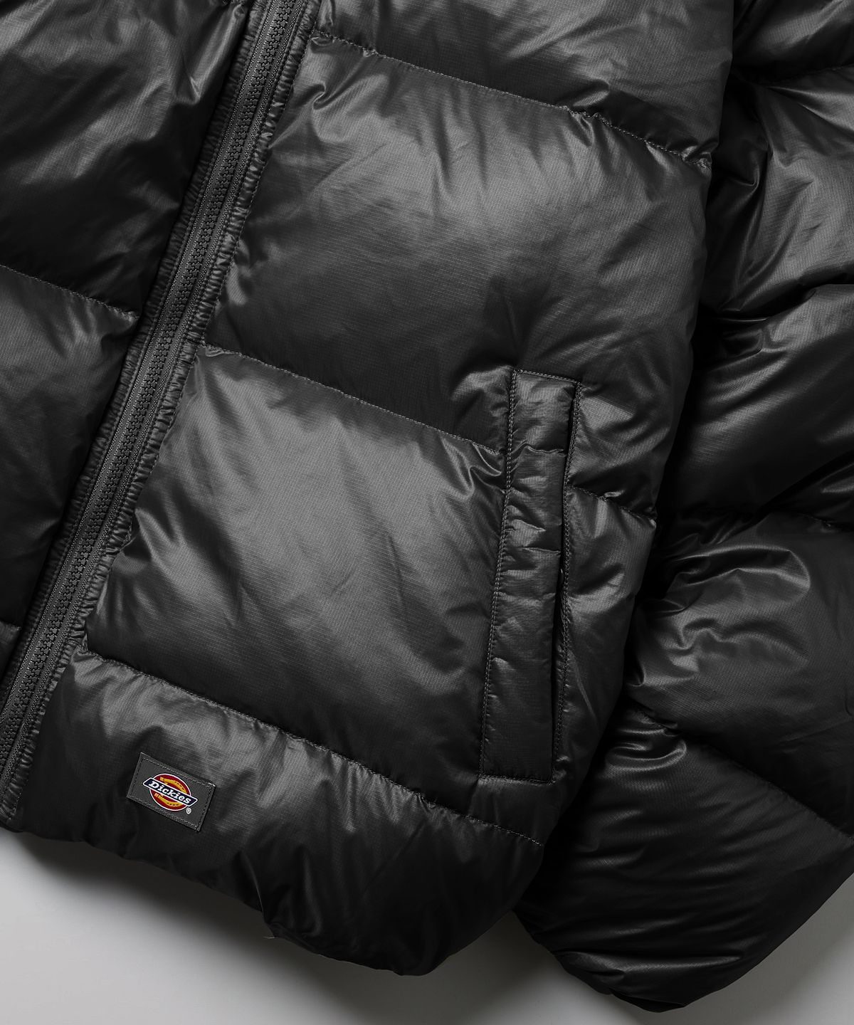 디키즈(DICKIES) 블록 헤비 다운 재킷 Black
