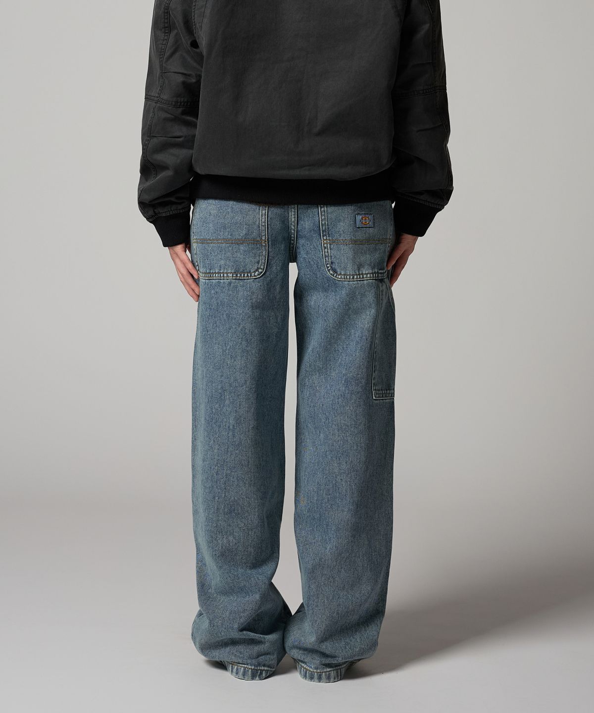 디키즈(DICKIES) 우먼스 트러커 루즈핏 데님 팬츠 Khaki Tinted Blue