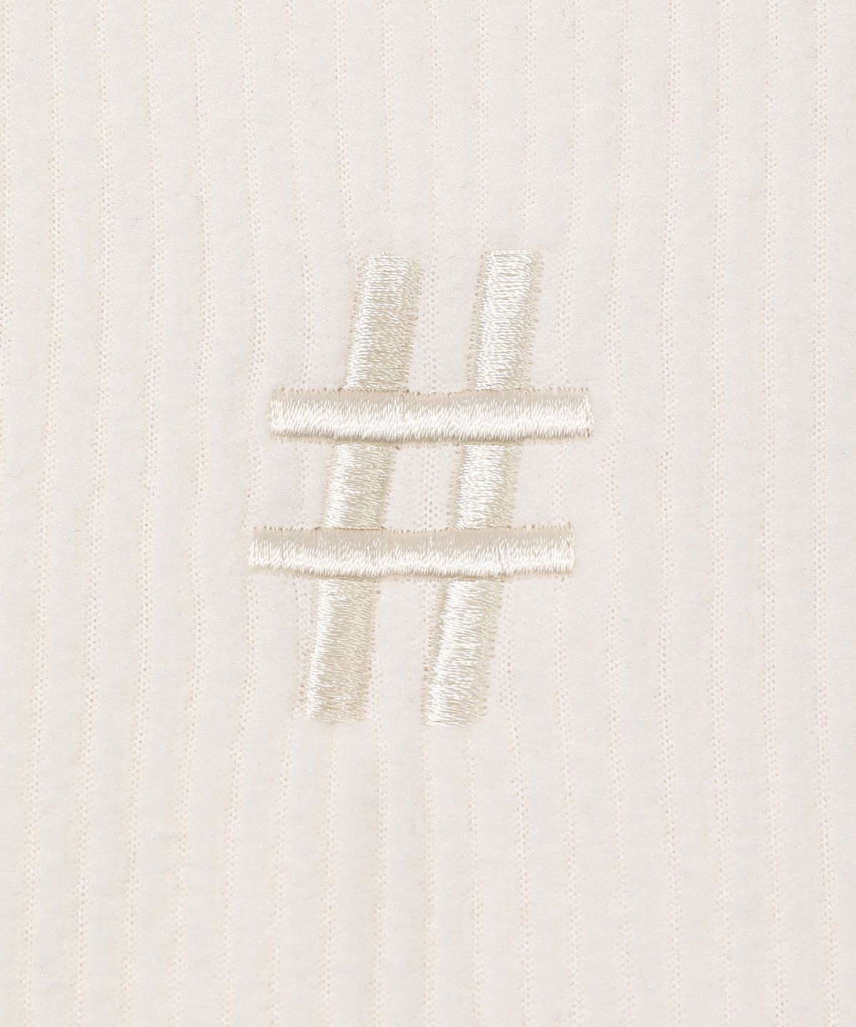 빈트릴(BEENTRILL) 코듀로이 플리스 스몰 로고 하프 집업(아이보리)