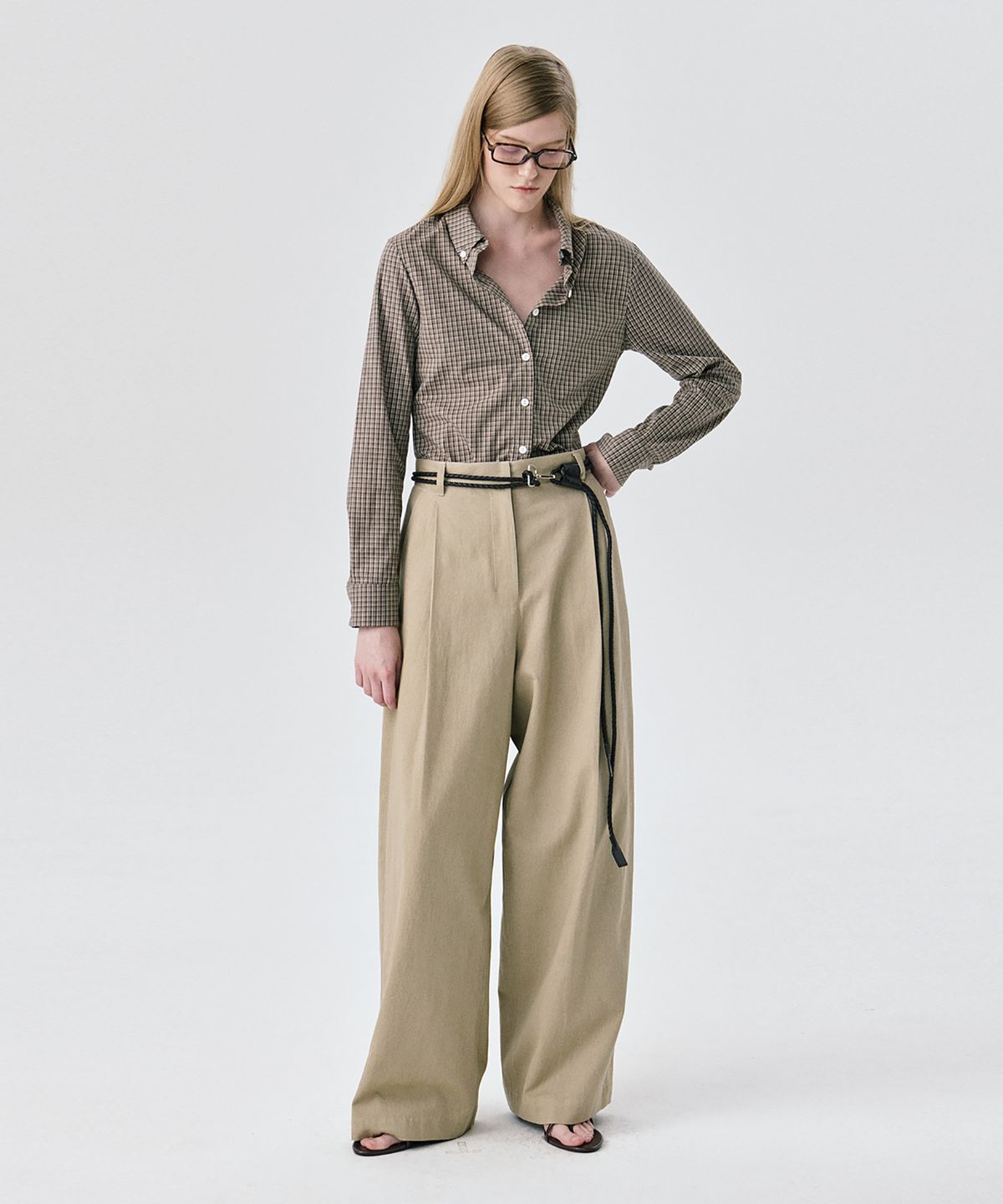 분더캄머(WNDERKAMMER) Chino Pants_Beige(치노 팬츠_베이지)