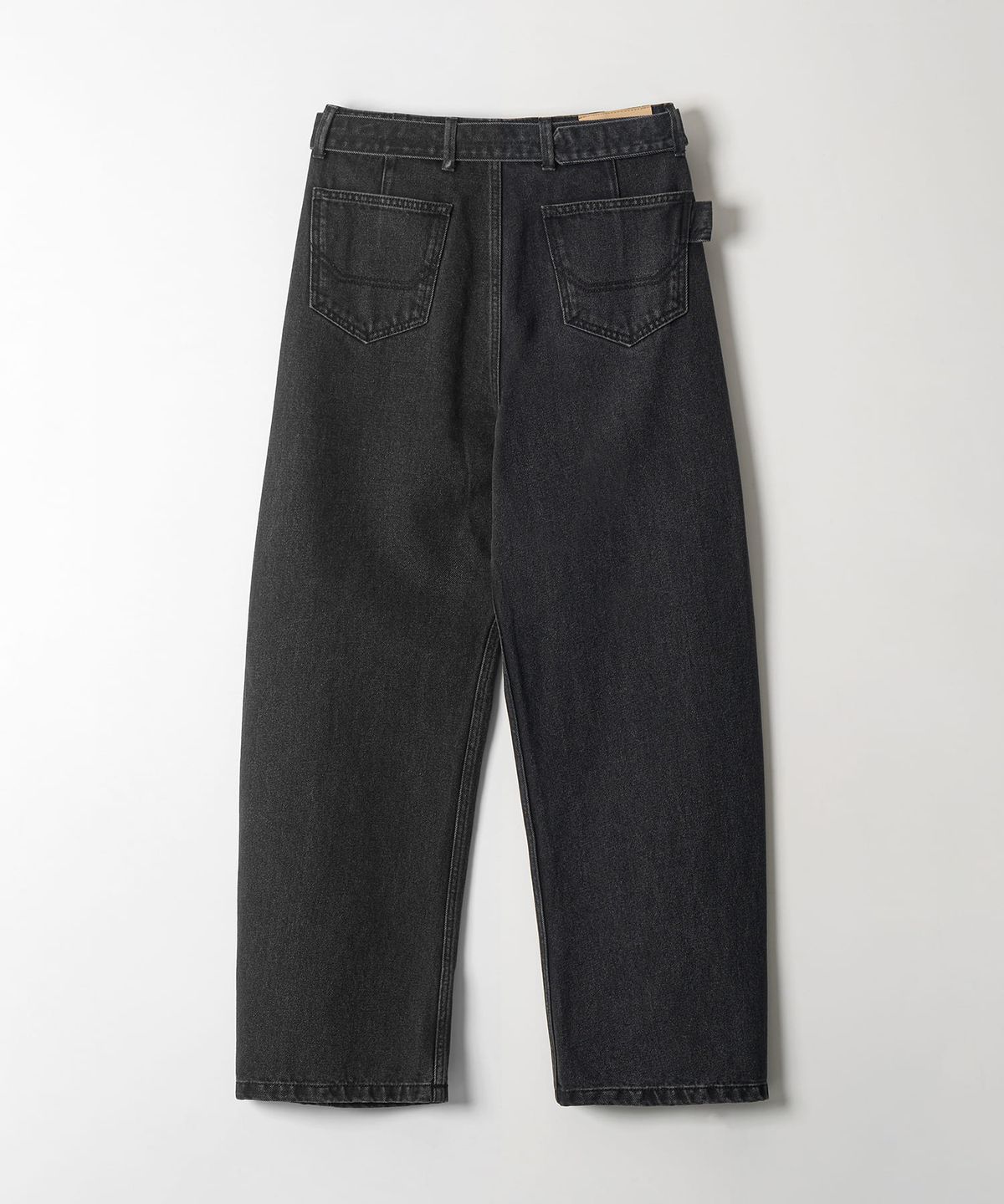 디써티원(DTHIRTYONE) Belted Wide-Curved Denim Pants (WASHED BLACK)