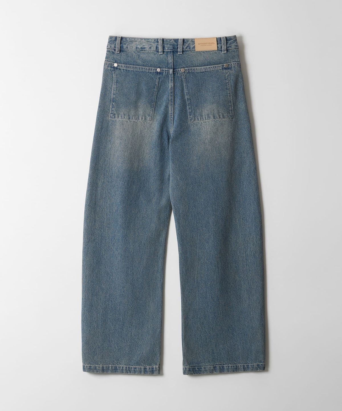 디써티원(DTHIRTYONE) Tool Pocket Wide-Curved Denim Pants (BLUE)