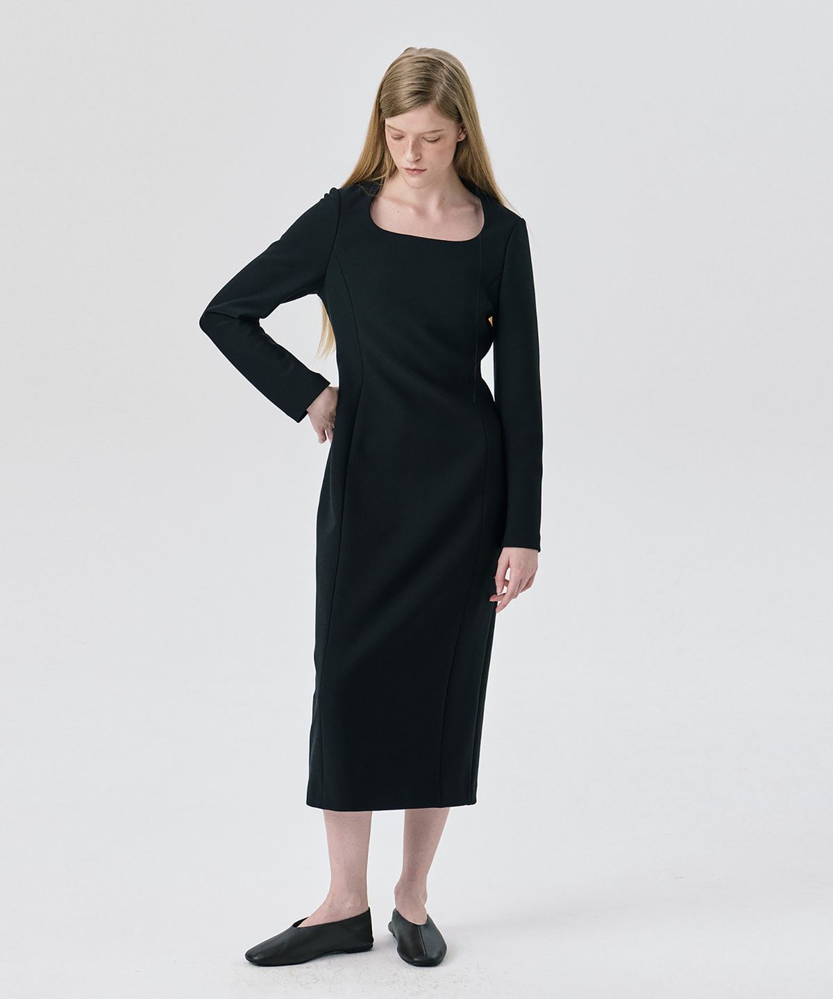 분더캄머(WNDERKAMMER) Ponte Fitted Dress_Black(분또 피티드 드레스_블랙)