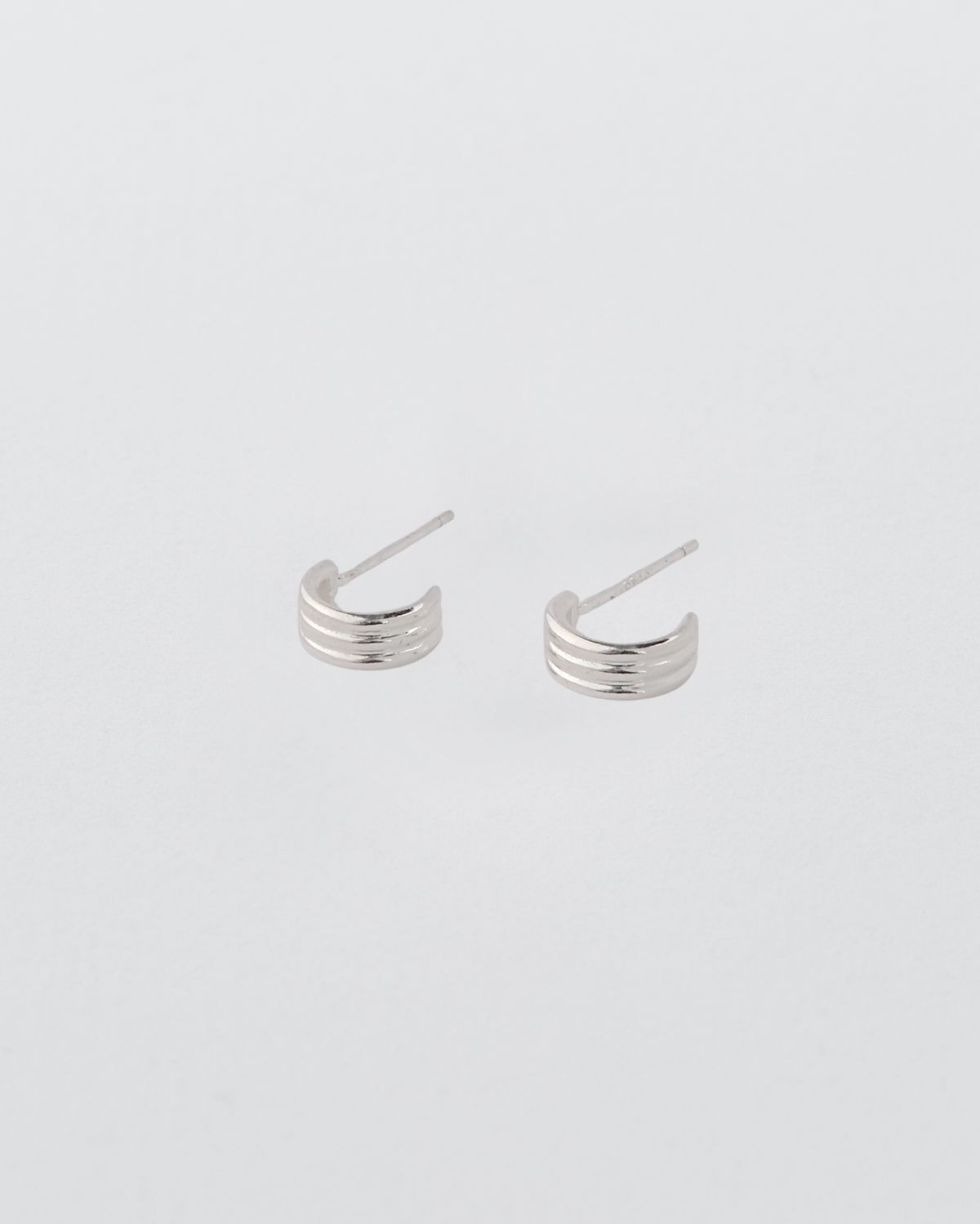 어나더레이어(ANOTHERLAYER) Triple Curve Earring - Silver (silver925)