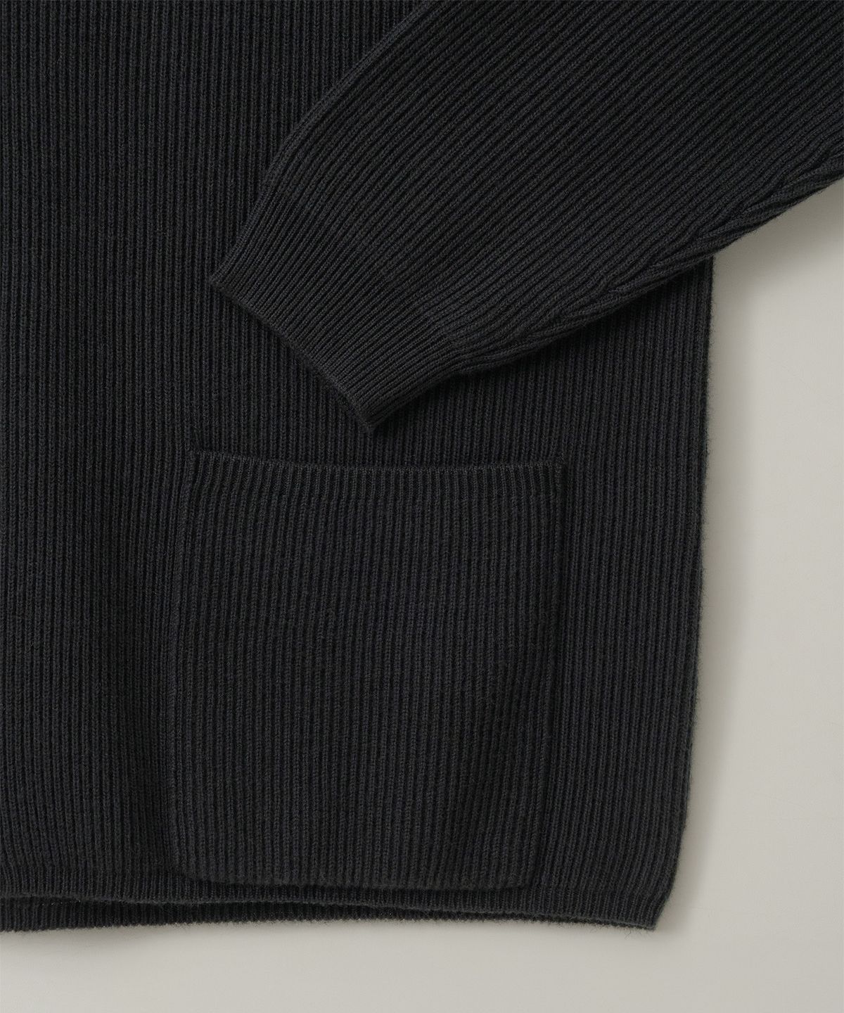 어나더 오피스(ANOTHER OFFICE) Doubleface V-Neck Cardigan (Black)