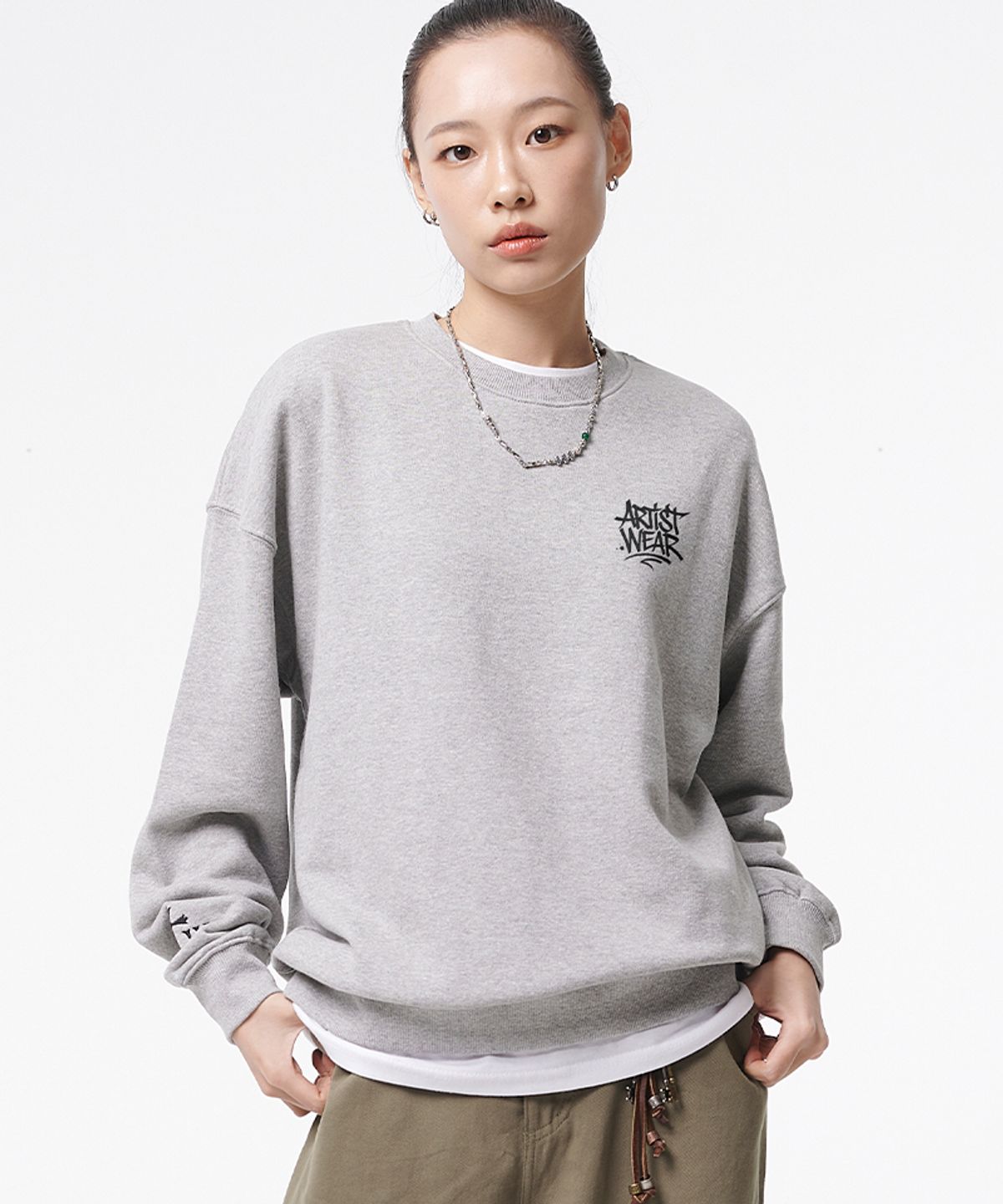 아티스트웨어(ARTISTWEAR) [ATW] 태깅로고 맨투맨