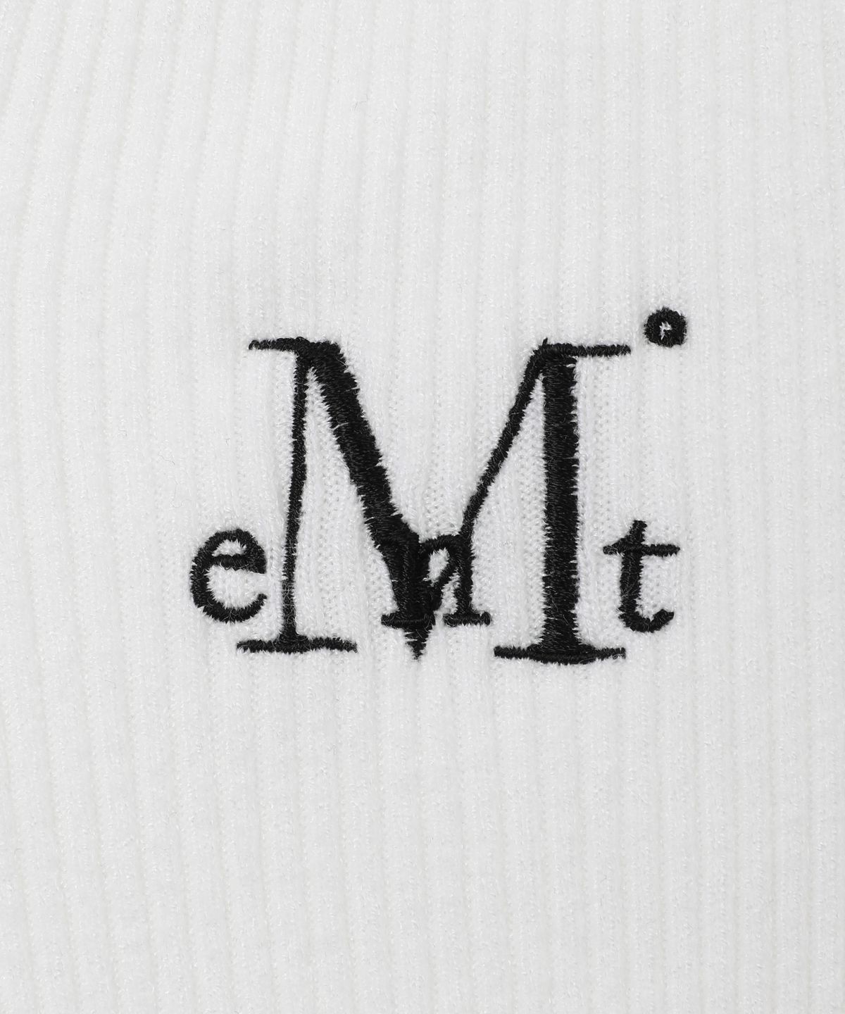 무센트(MUCENT) 마돌 브이넥 크롭 골지 니트 (3컬러)