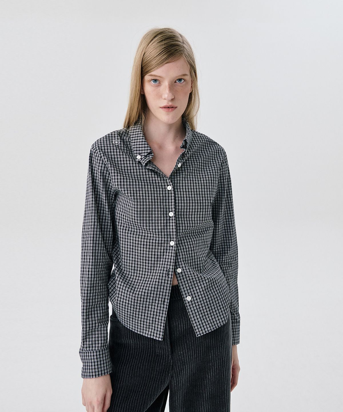 분더캄머(WNDERKAMMER) 25 Regular Fit Shirt_Black(25 레귤러핏 셔츠_블랙)