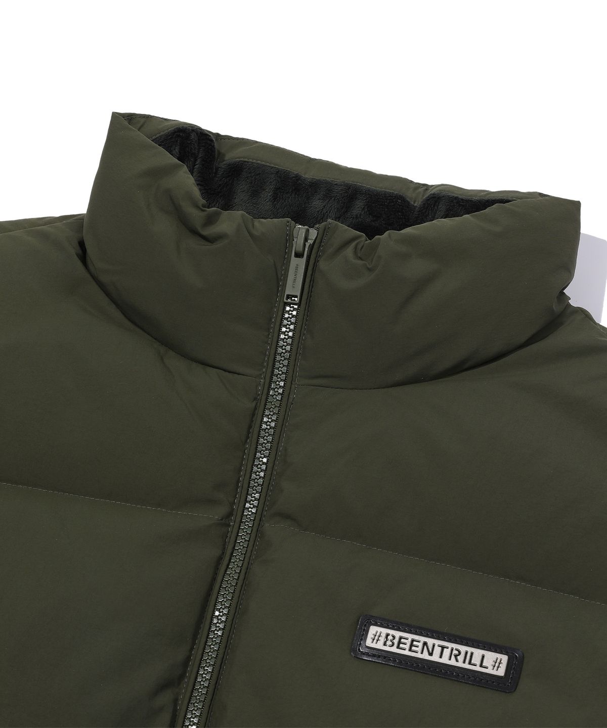 빈트릴(BEENTRILL) 와펜 하이넥 숏패딩 베스트(올리브)