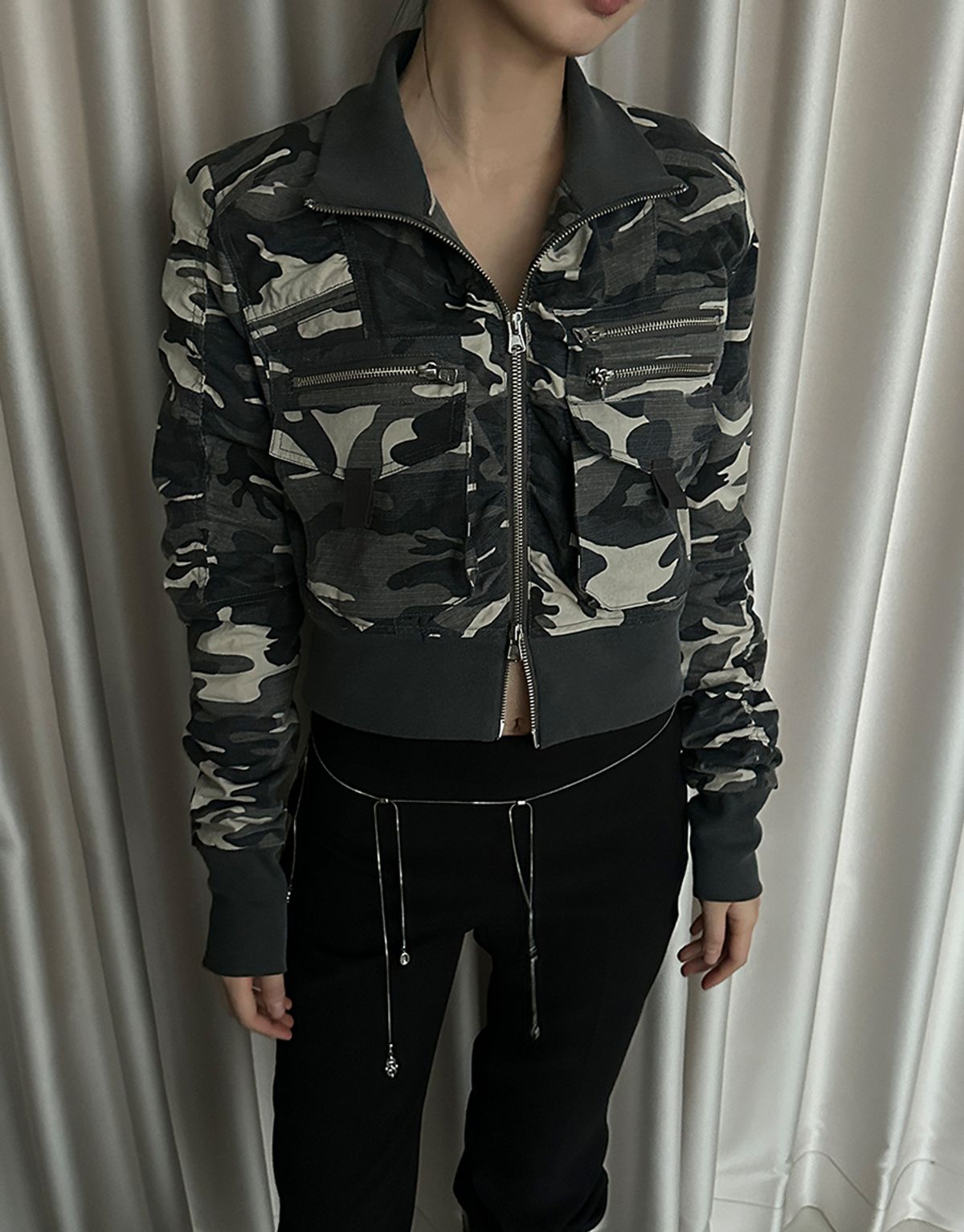 리게(RIGHE) SHIRRING JACKET CAMO