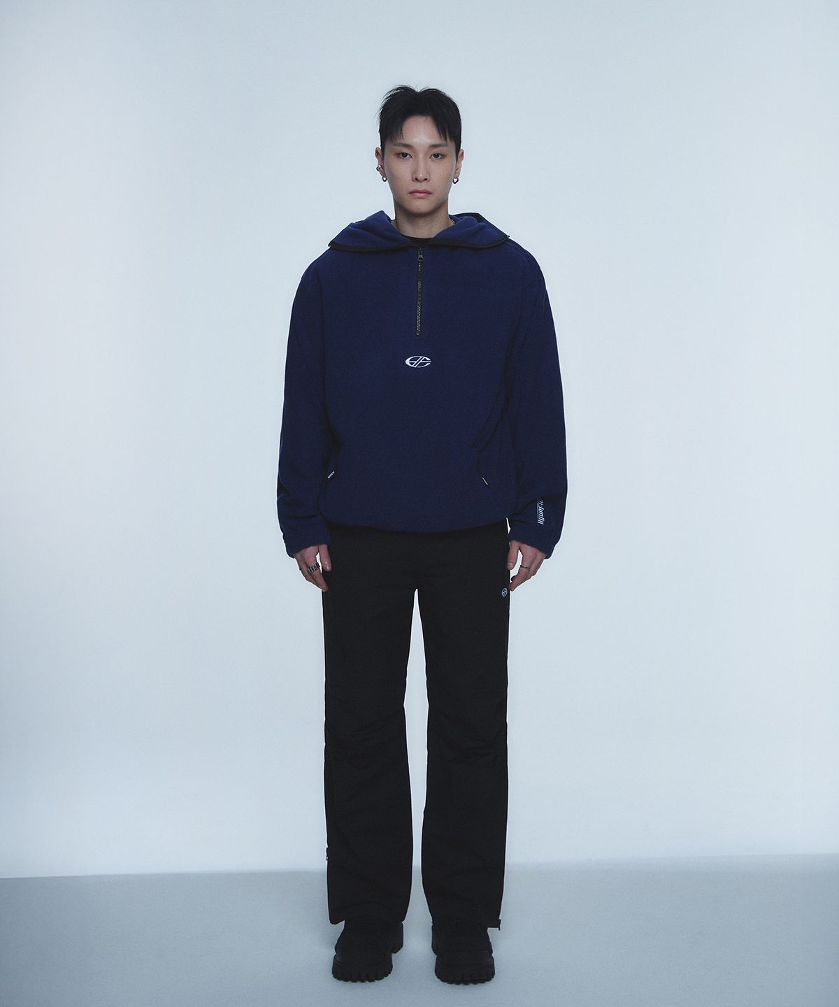 현피트(HYUNFIT) BALACLAVA HALF ZIP-UP HOODED-[NAVY]