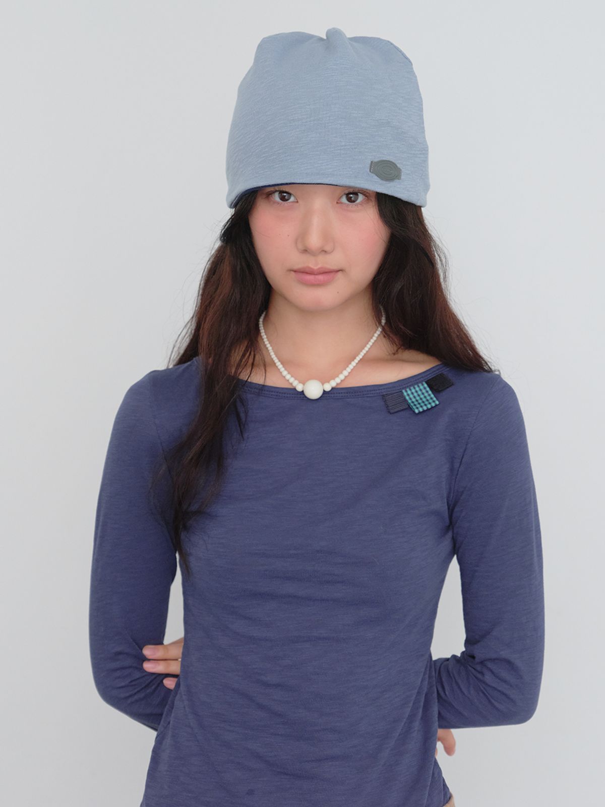 무음(MUWM) 연히 롱 슬리브 티셔츠 Yunhi Long Sleeve Tee (Navy Blue)