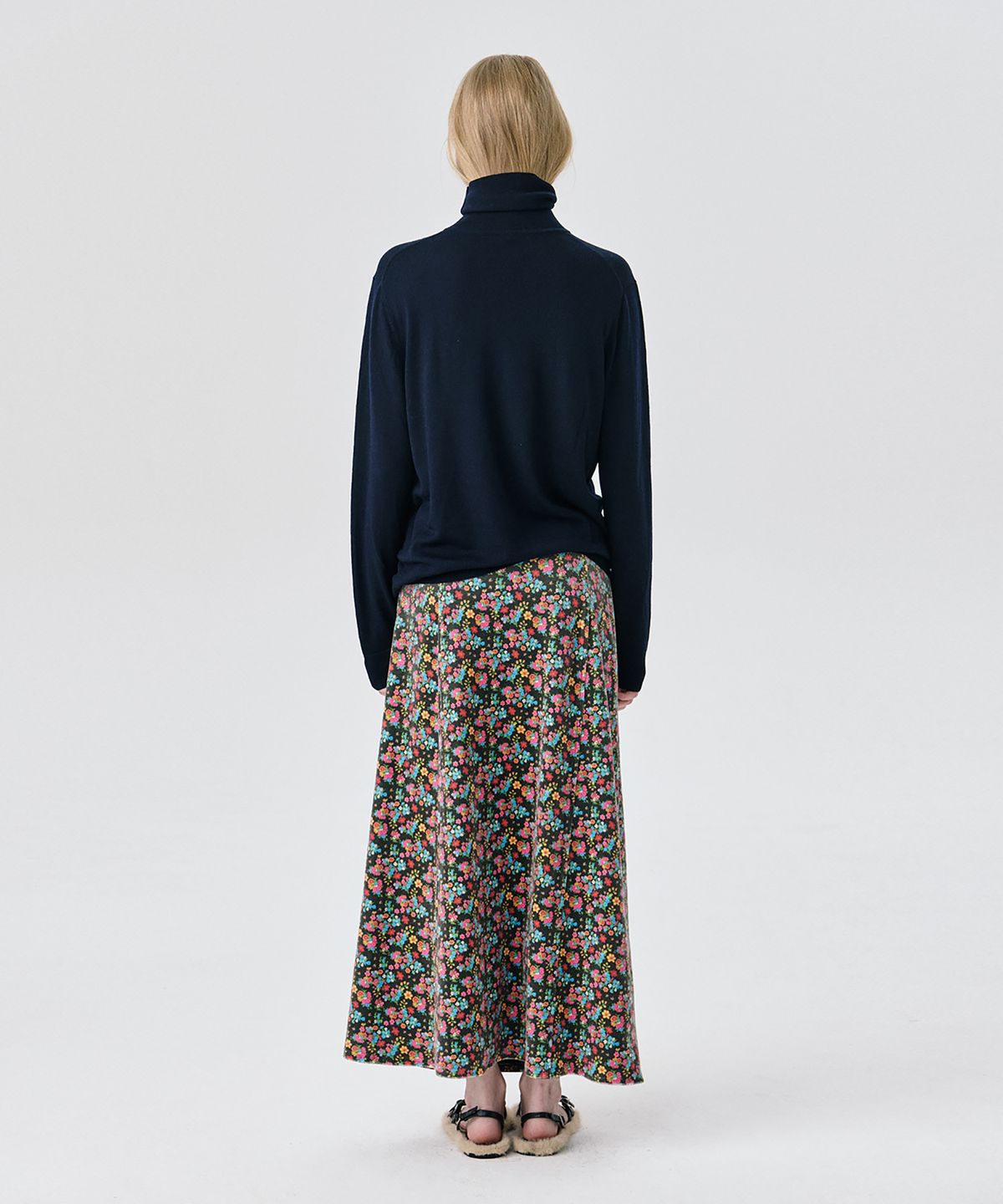 분더캄머(WNDERKAMMER) Round Poket Skirt_Pattern(라운드 포켓 스커트_패턴)