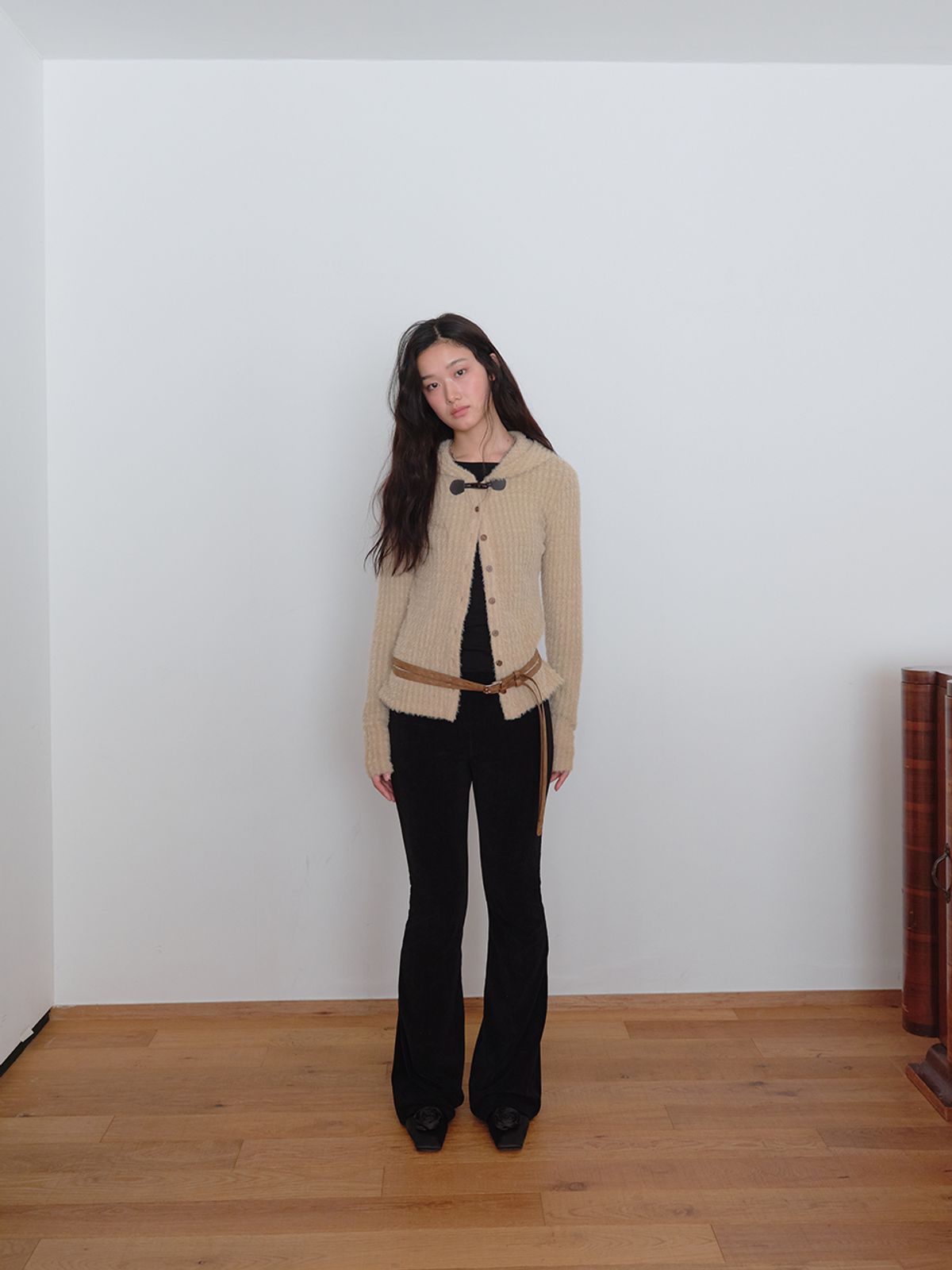 무음(MUWM) 토글 후드 가디건 Toggle Hooded Cardigan (Soft Beige)