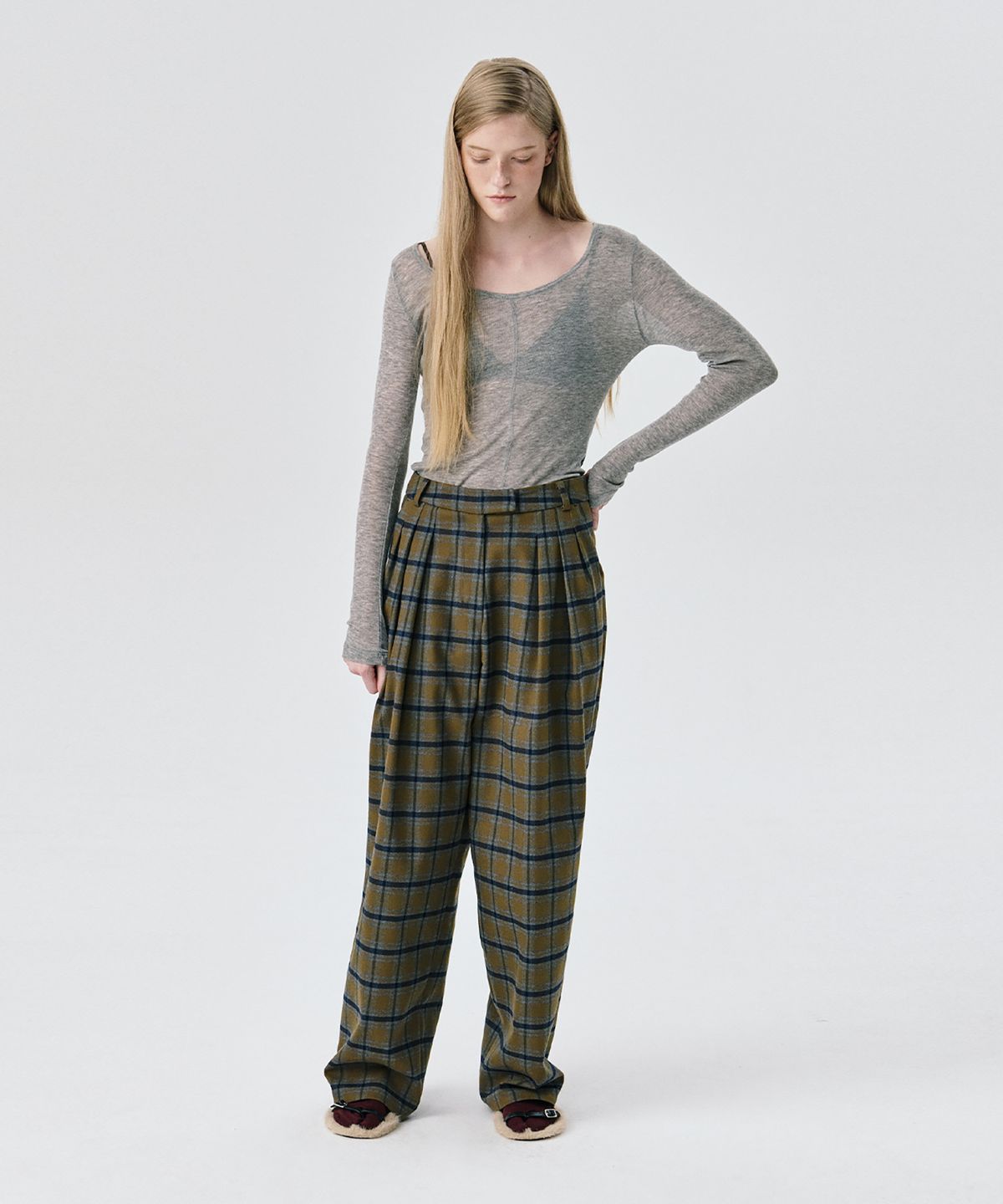 분더캄머(WNDERKAMMER) Check Wide Tuck Pants_Khaki(체크 와이드 턱 팬츠_카키)