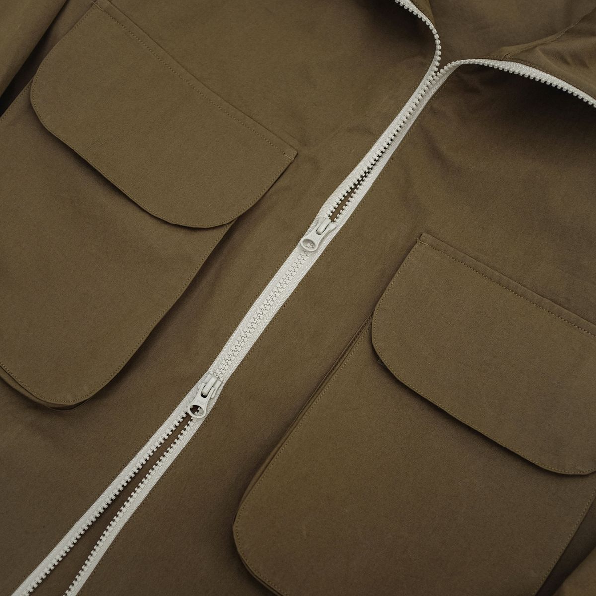 뗄라(TELA) Olive Khaki Cotton Zip Multi Pocket Jacket