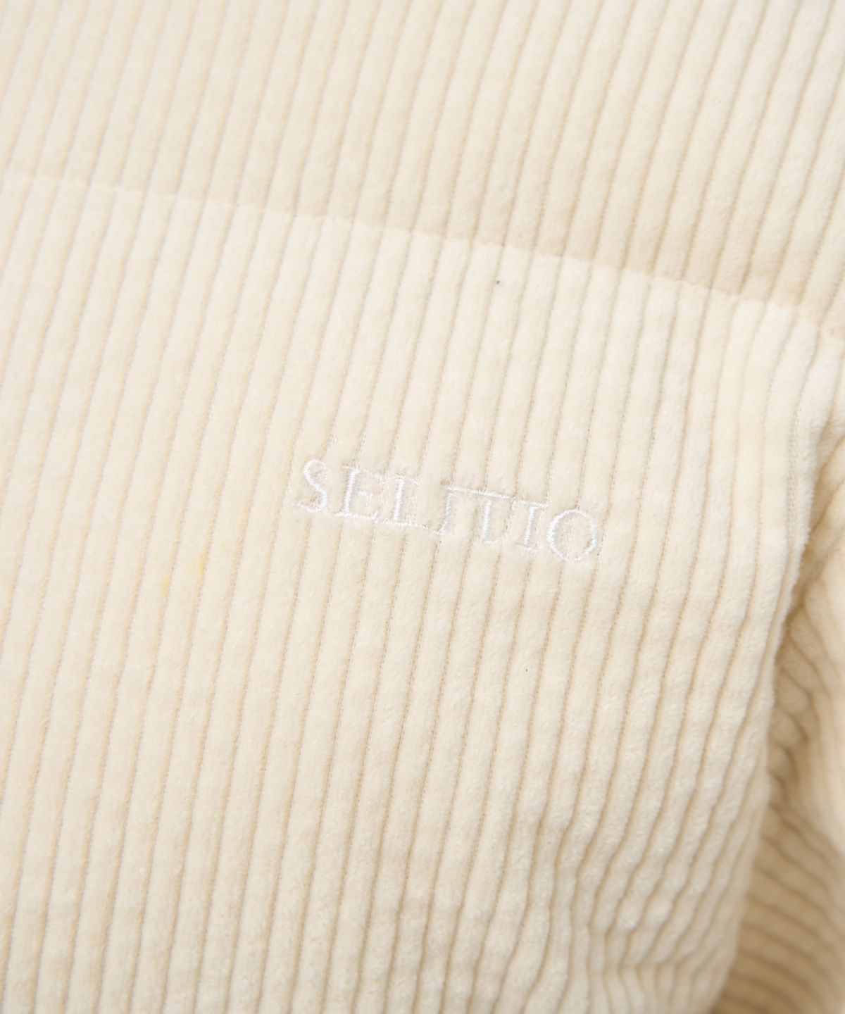 셀리티오(SELITIO) 코듀로이 웰론 숏 푸퍼 크림 - 사이즈 & 후기 | 무신사