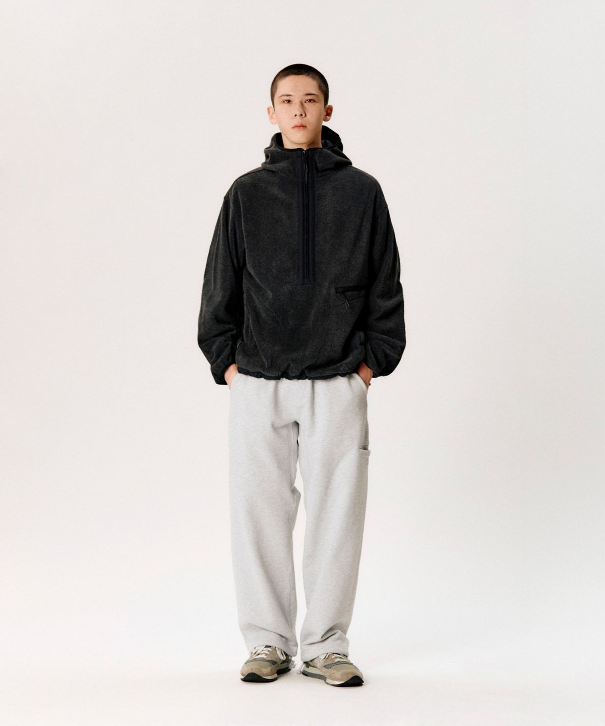 에스피오나지(ESPIONAGE) Expl. Fleece Pullover Anorak Dark Grey