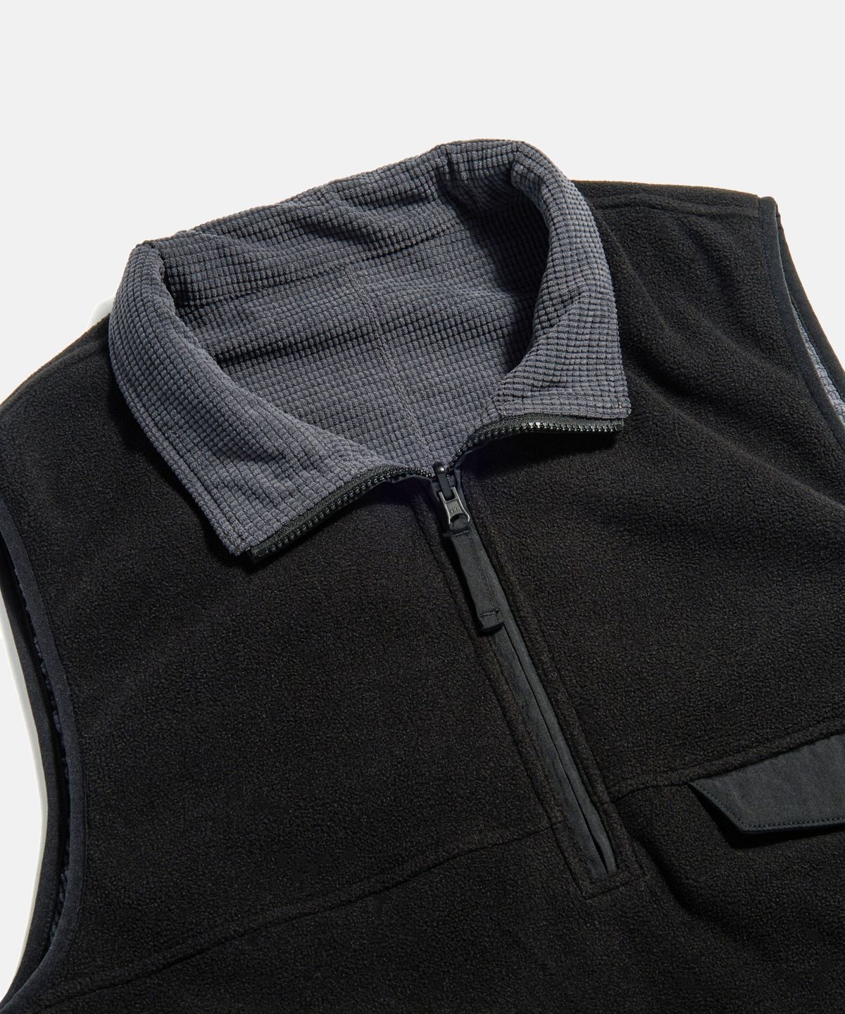 에스피오나지(ESPIONAGE) Expl. Reversible Pullover Vest Black