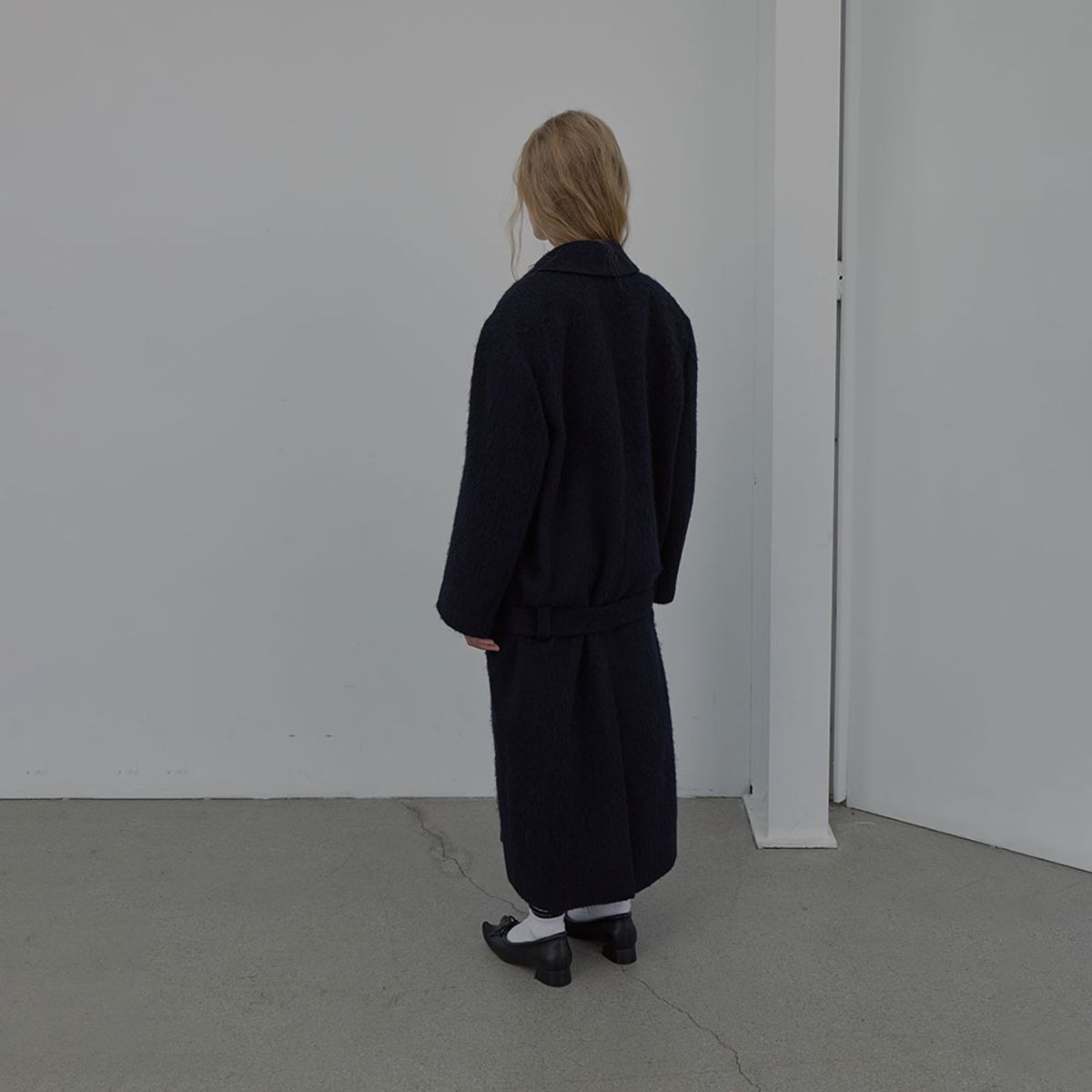 엘씨디씨티엠(LCDC™) LOWRISE BELTED COAT (DARK NAVY)
