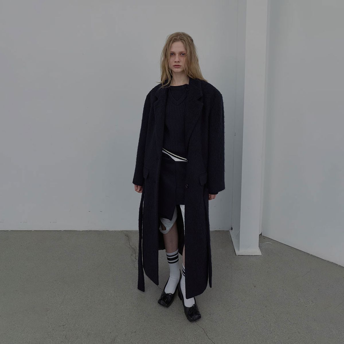 엘씨디씨티엠(LCDC™) LOWRISE BELTED COAT (DARK NAVY)