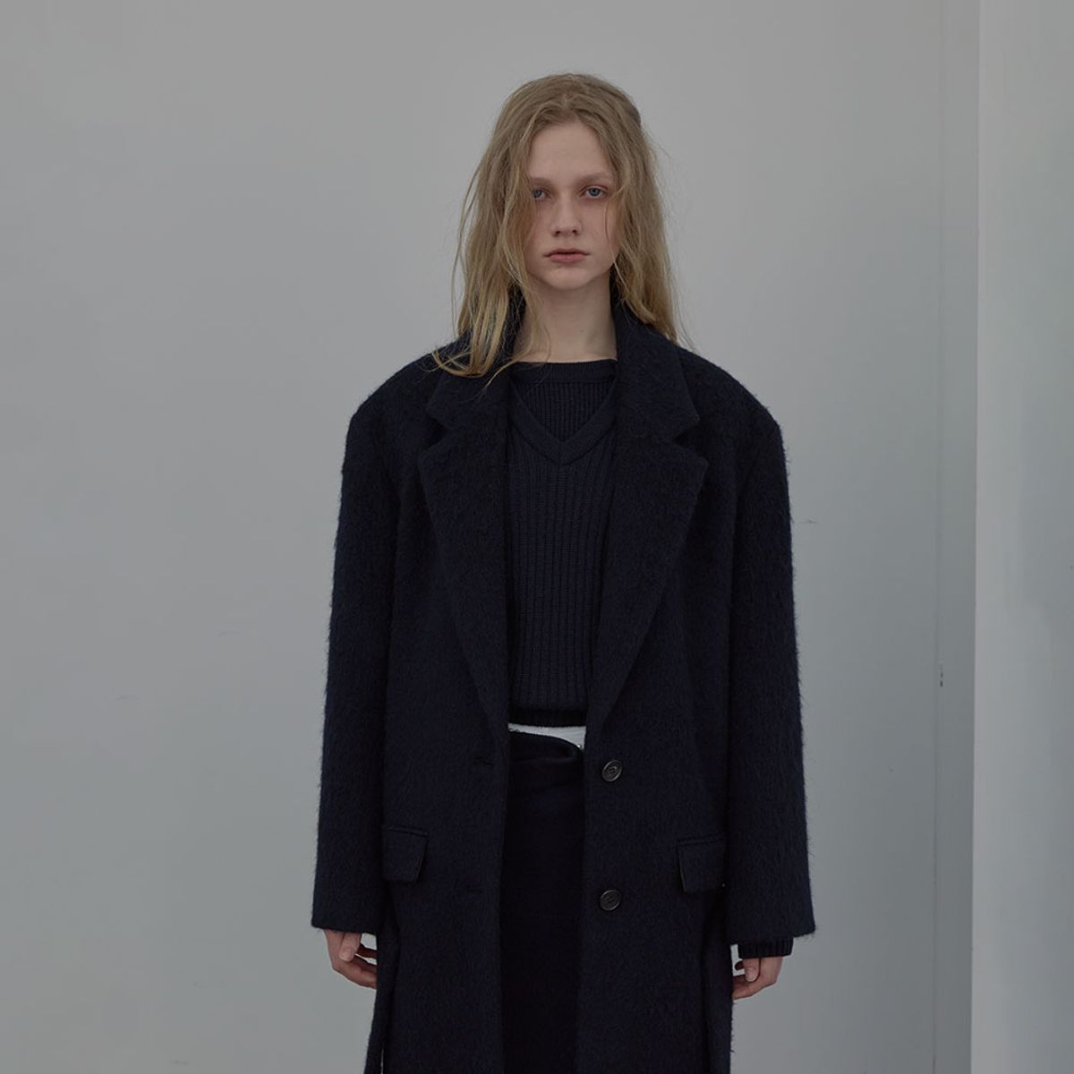 엘씨디씨티엠(LCDC™) LOWRISE BELTED COAT (DARK NAVY)