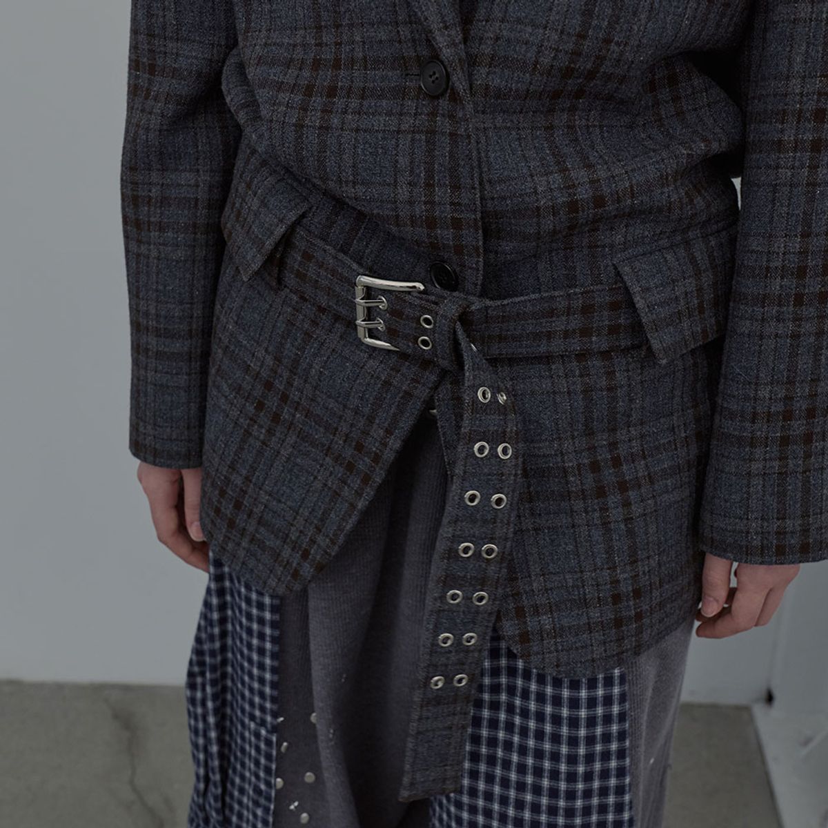 엘씨디씨티엠(LCDC™) OVERSIZED TAILORED JACKET_CHECKED (BROWN)