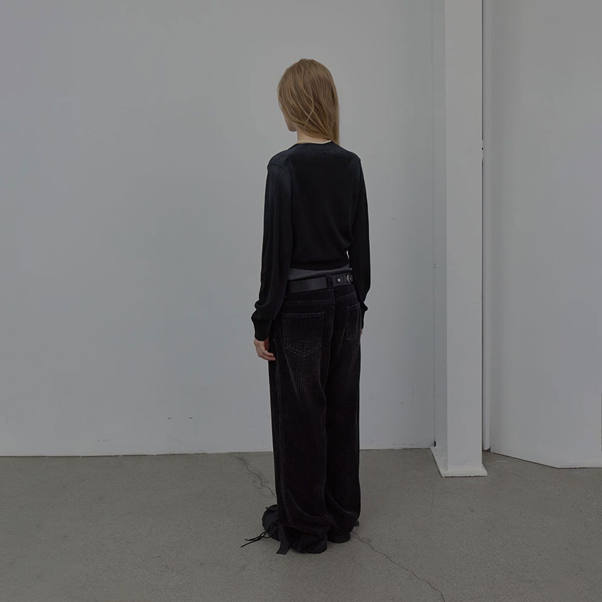 엘씨디씨티엠(LCDC™) SPRAY WASHED SHIRRING CARDIGAN (BLACK)