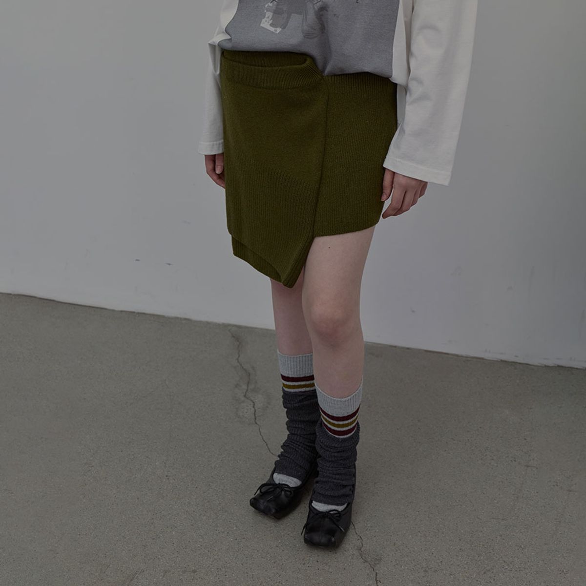 엘씨디씨티엠(LCDC™) DOUBLE LAYER KNIT SKIRT (KHAKI)