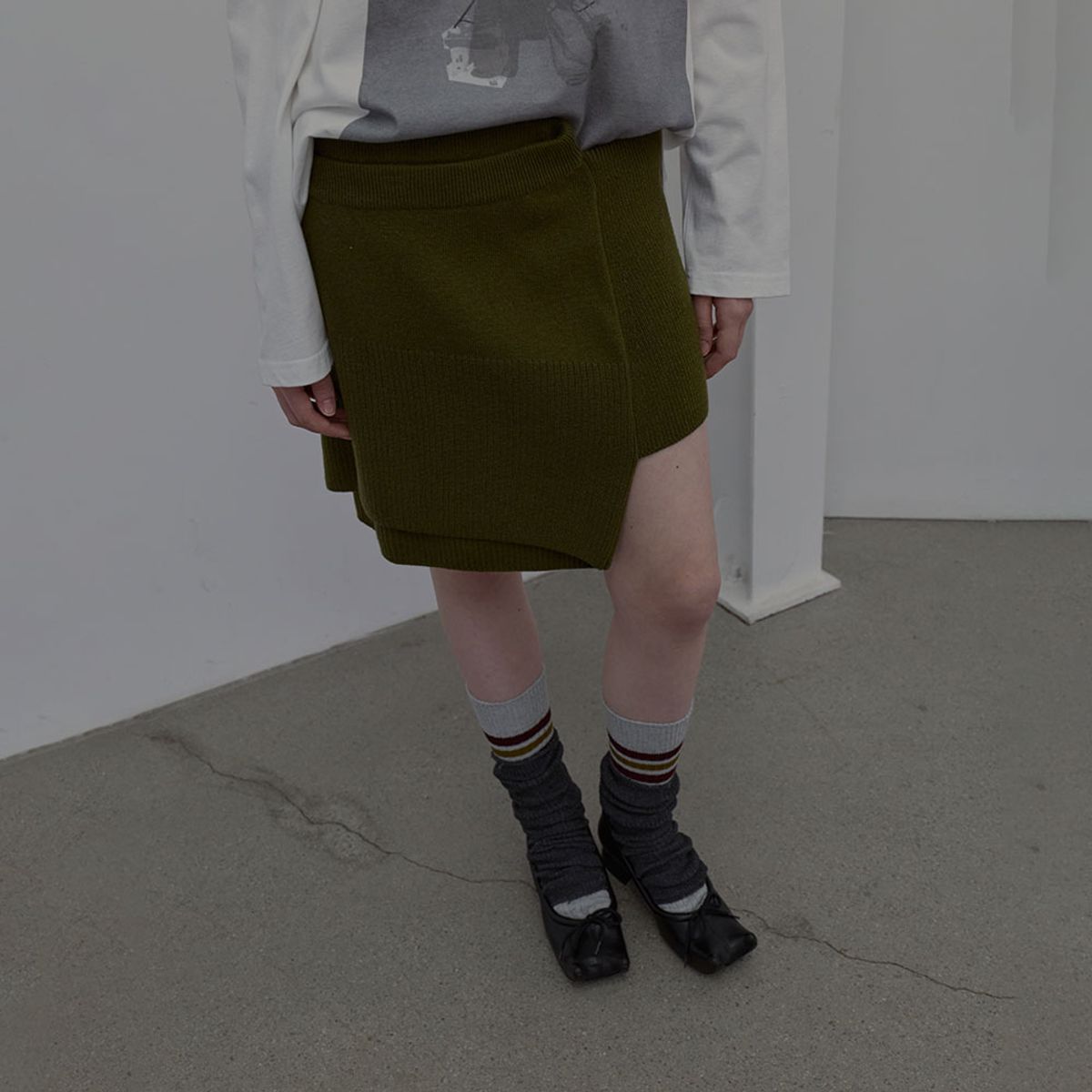 엘씨디씨티엠(LCDC™) DOUBLE LAYER KNIT SKIRT (KHAKI)