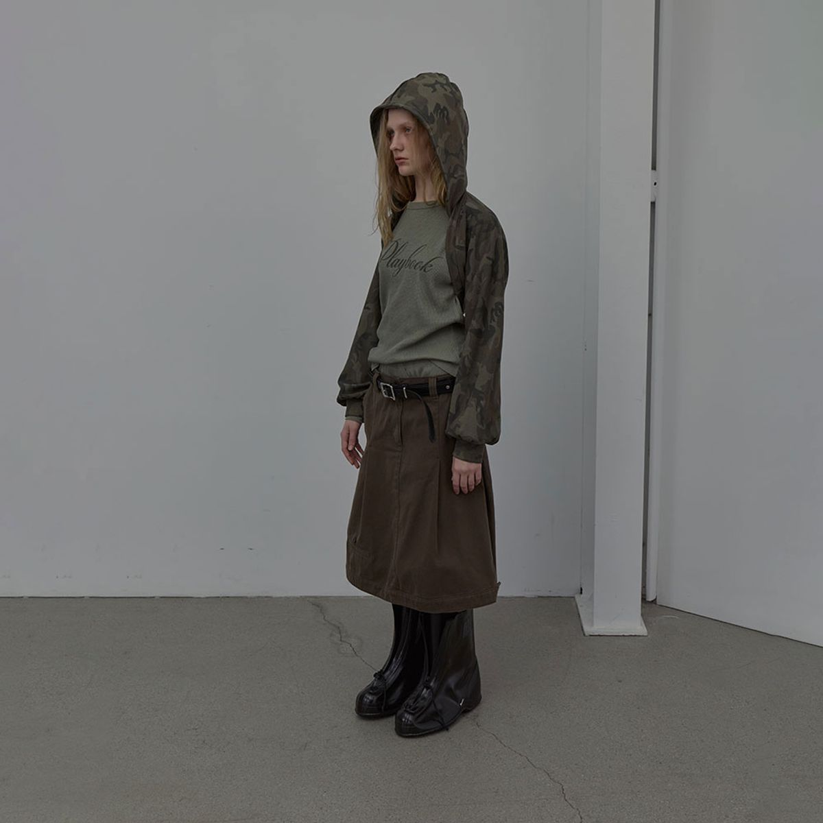 엘씨디씨티엠(LCDC™) CAMO HOODED BOLERO (DARK GREY)