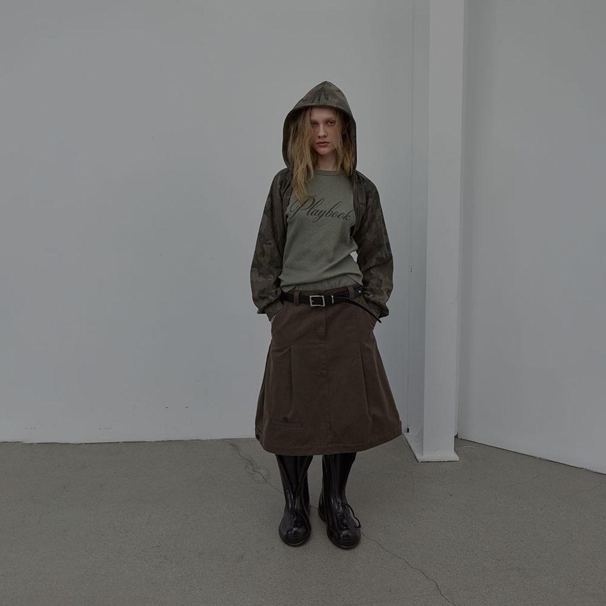 엘씨디씨티엠(LCDC™) CAMO HOODED BOLERO (DARK GREY)