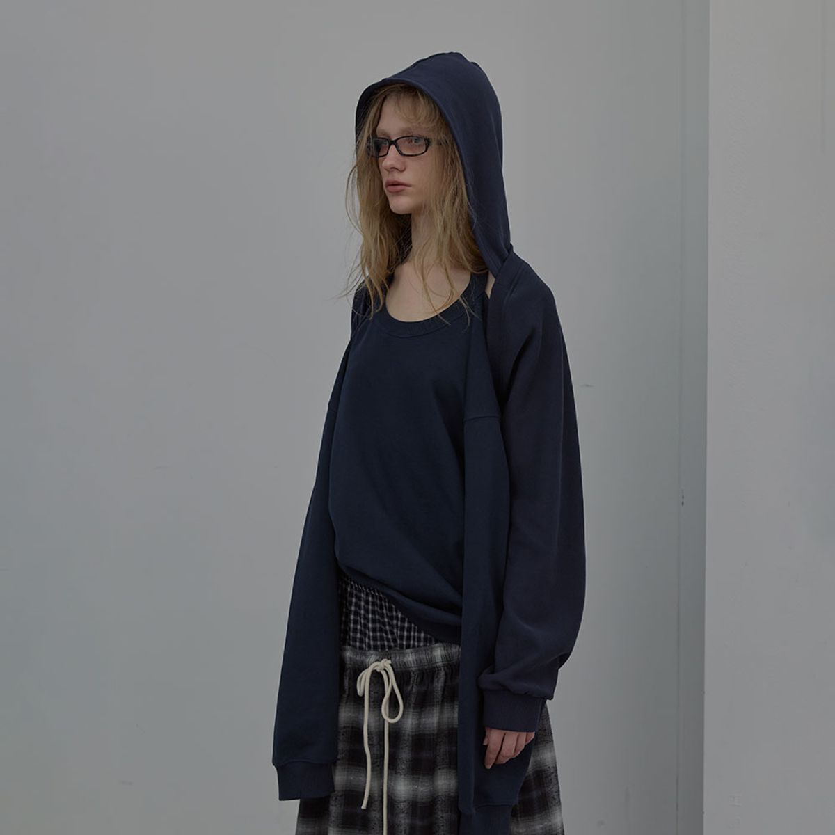 엘씨디씨티엠(LCDC™) JERSEY HOODED BOLERO (NAVY)