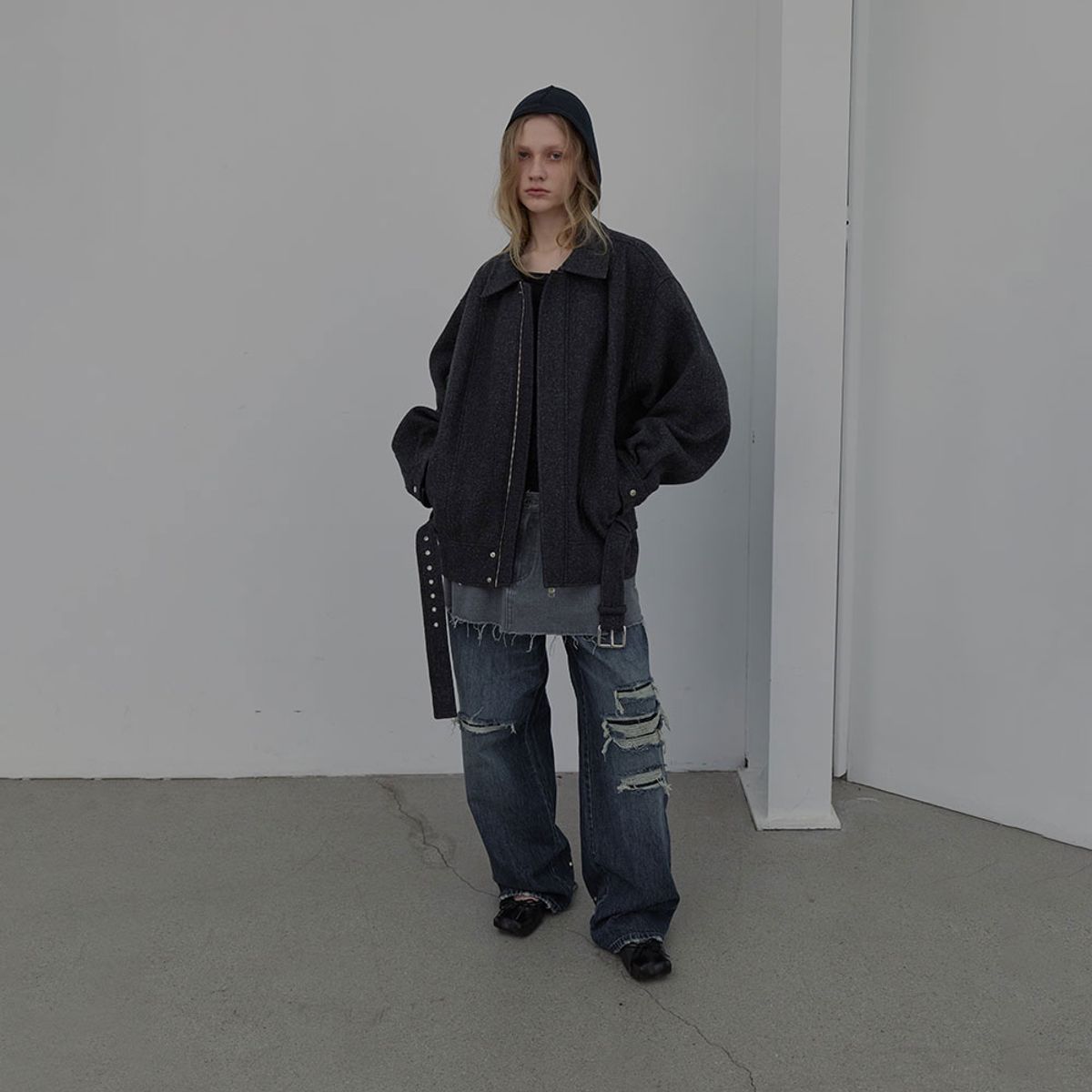 엘씨디씨티엠(LCDC™) DART-DETAIL HOODIE (DARK GREY)