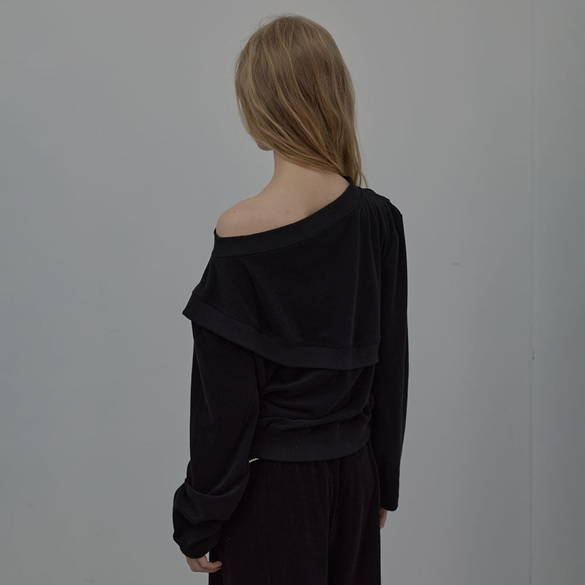 엘씨디씨티엠(LCDC™) LAYERED DETAIL JERSEY TOP (BLACK)