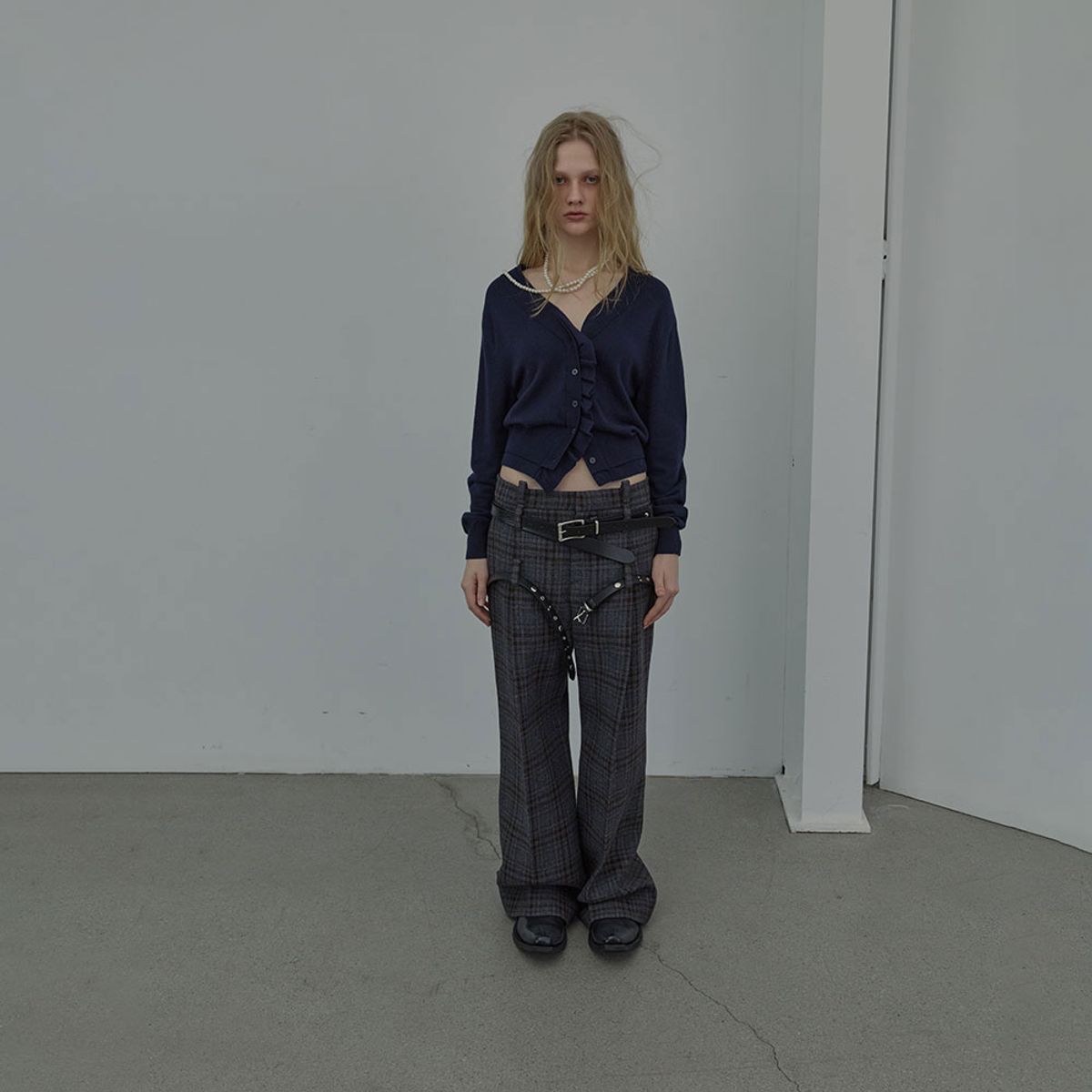엘씨디씨티엠(LCDC™) BELTED TAILORED TROUSERS_CHECKED (BROWN)
