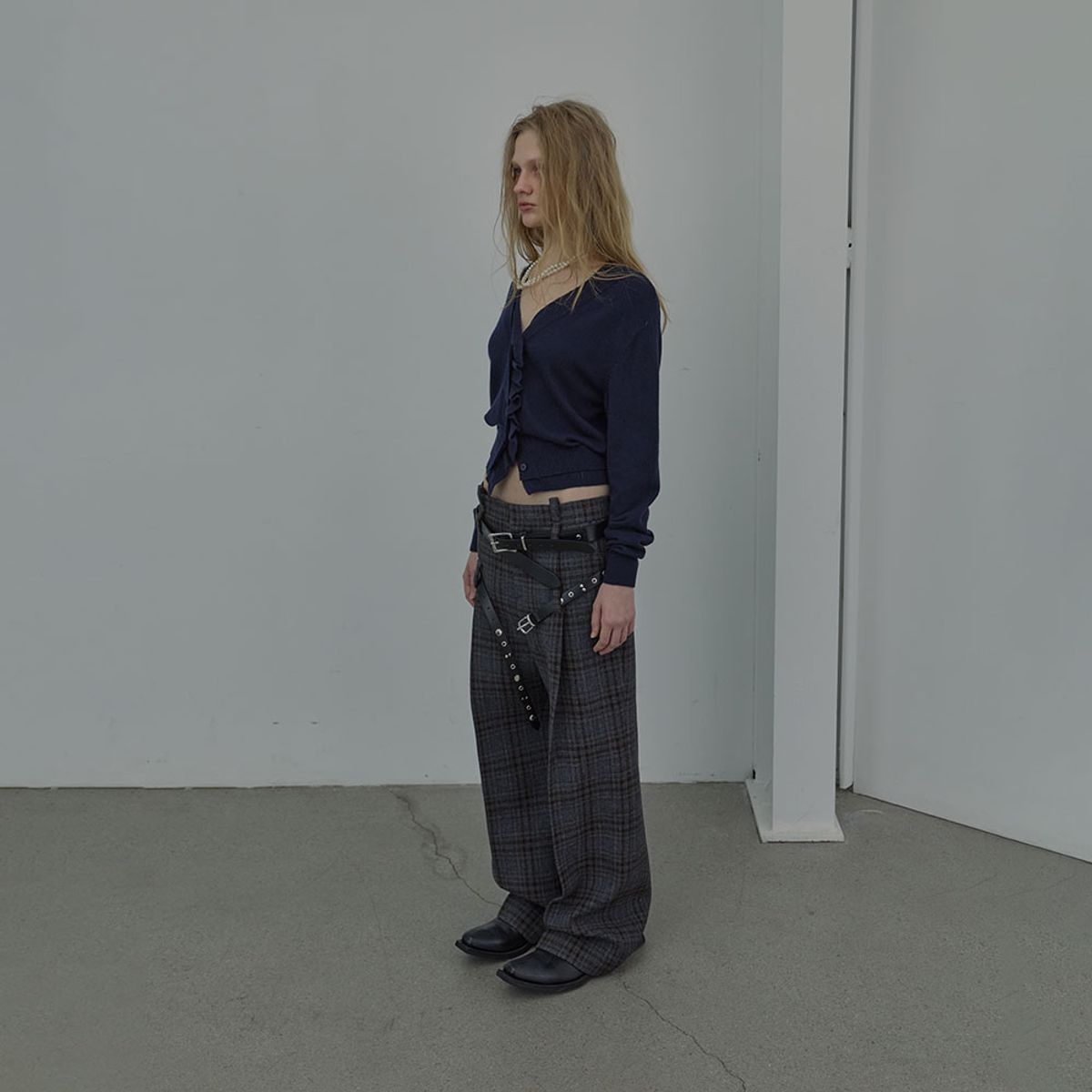 엘씨디씨티엠(LCDC™) BELTED TAILORED TROUSERS_CHECKED (BROWN)