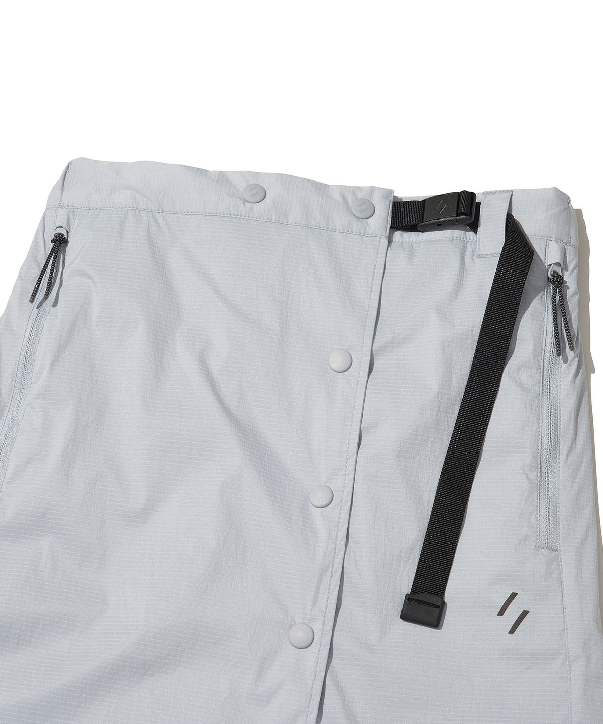 웰터 익스페리먼트(WELTER EXPERIMENT) VENTHRA HIKE SKIRT_SKY BLUE