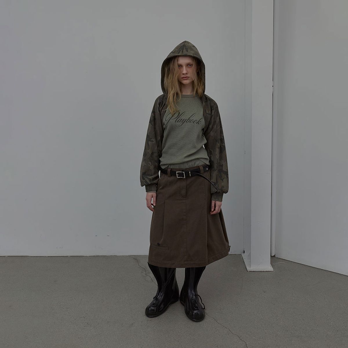 엘씨디씨티엠(LCDC™) COTTON TAILORED MIDI SKIRT (BROWN)